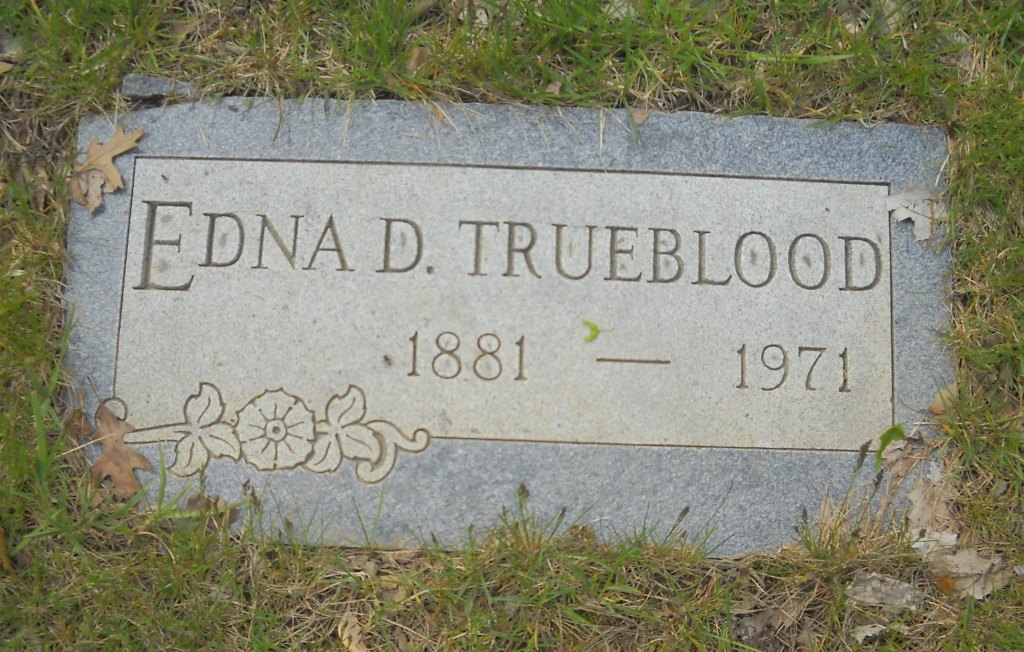 Edna D Trueblood