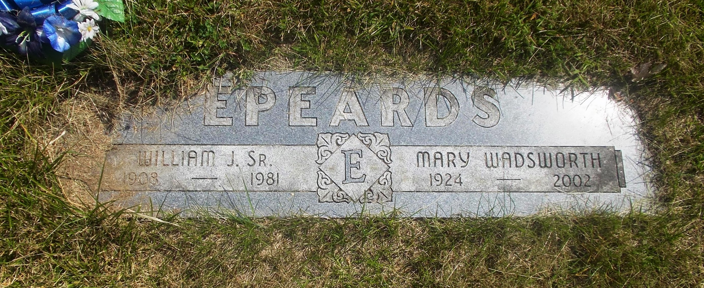 William J Epeards, Sr