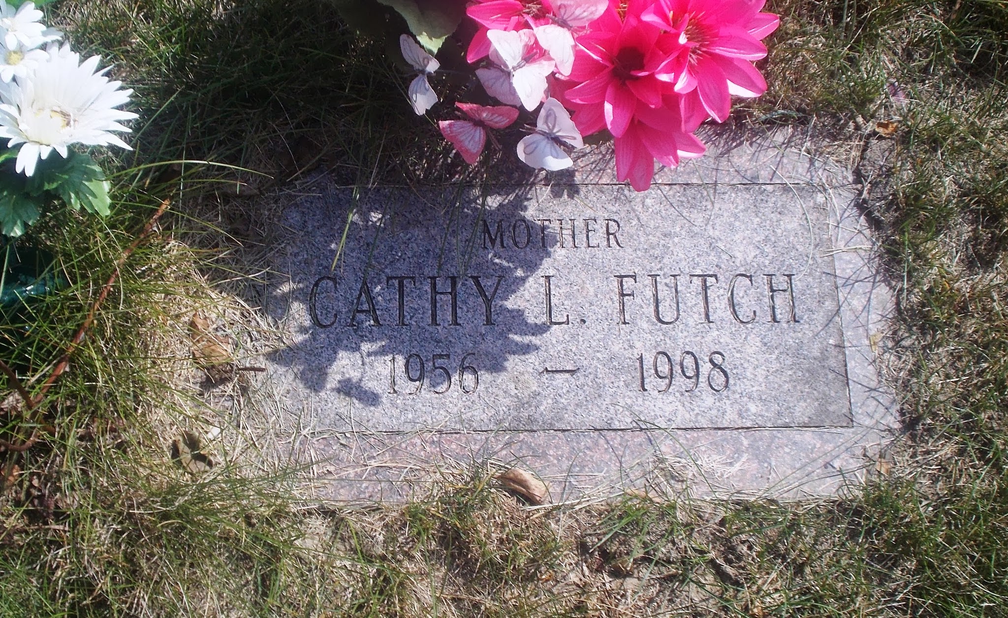 Cathy L Futch