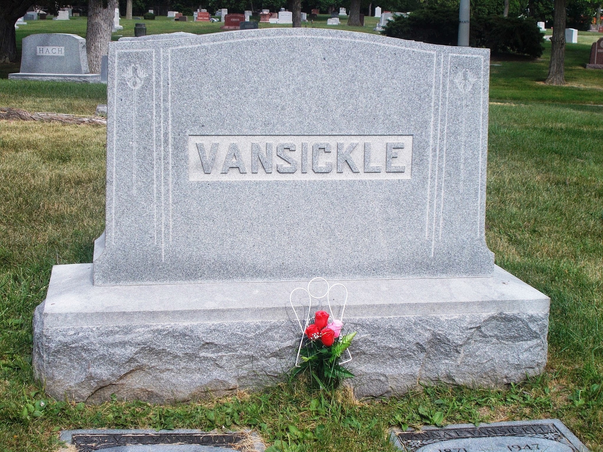 Anna F Vansickle