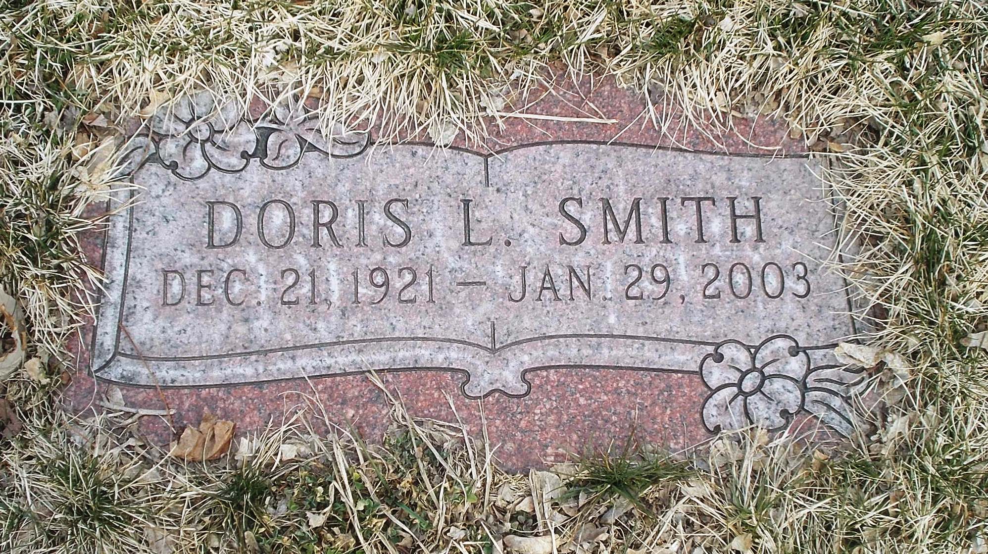 Doris L Smith