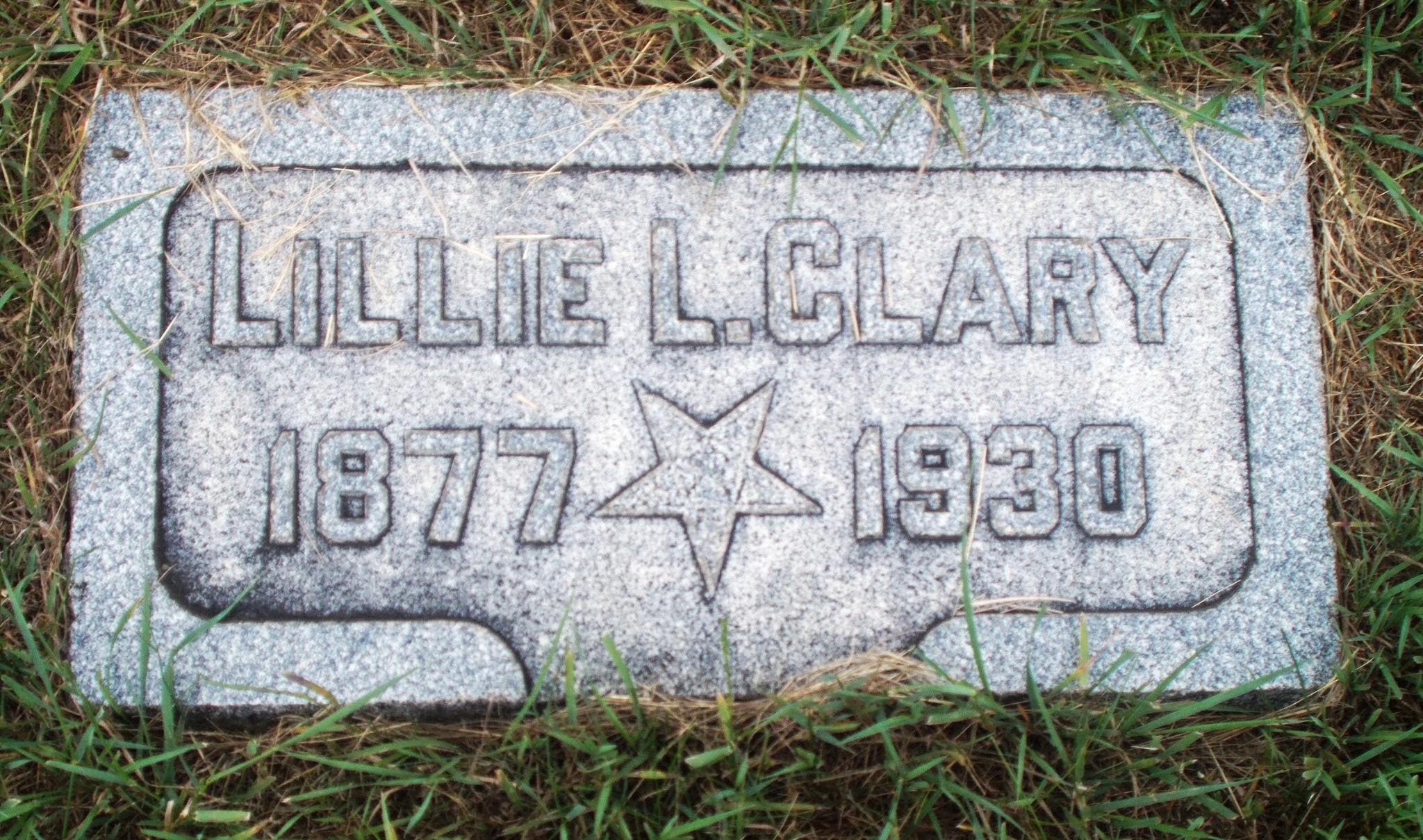 Lillie L Clary