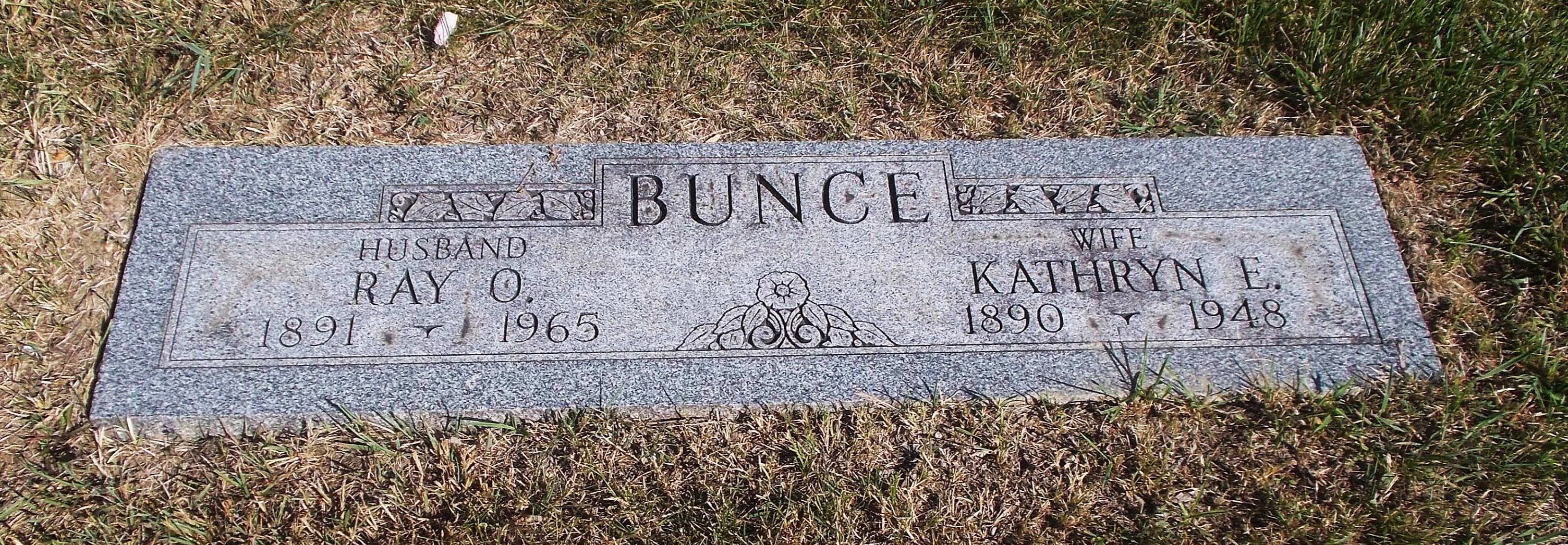 Kathryn E Bunce