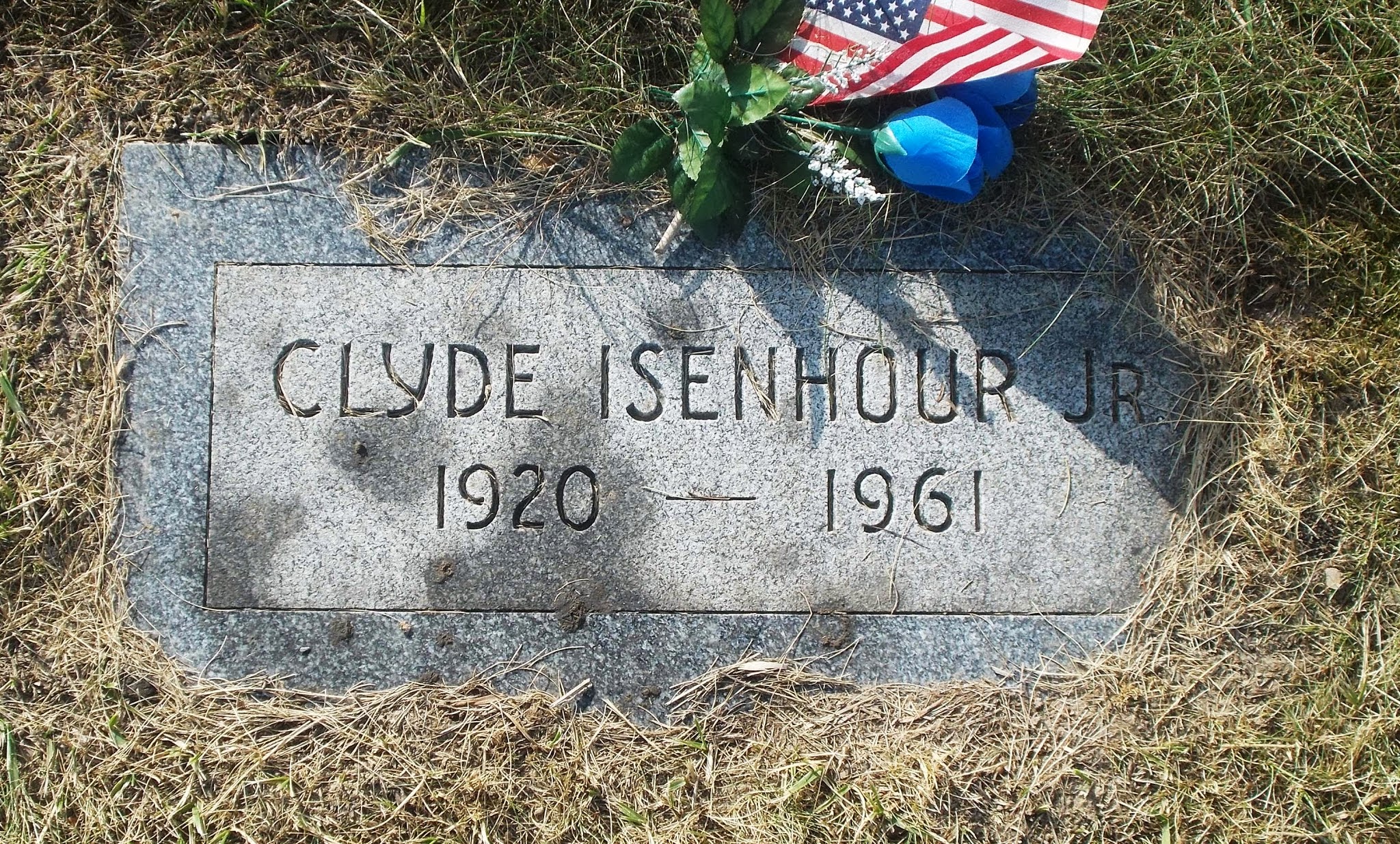 Clyde Isenhour, Jr