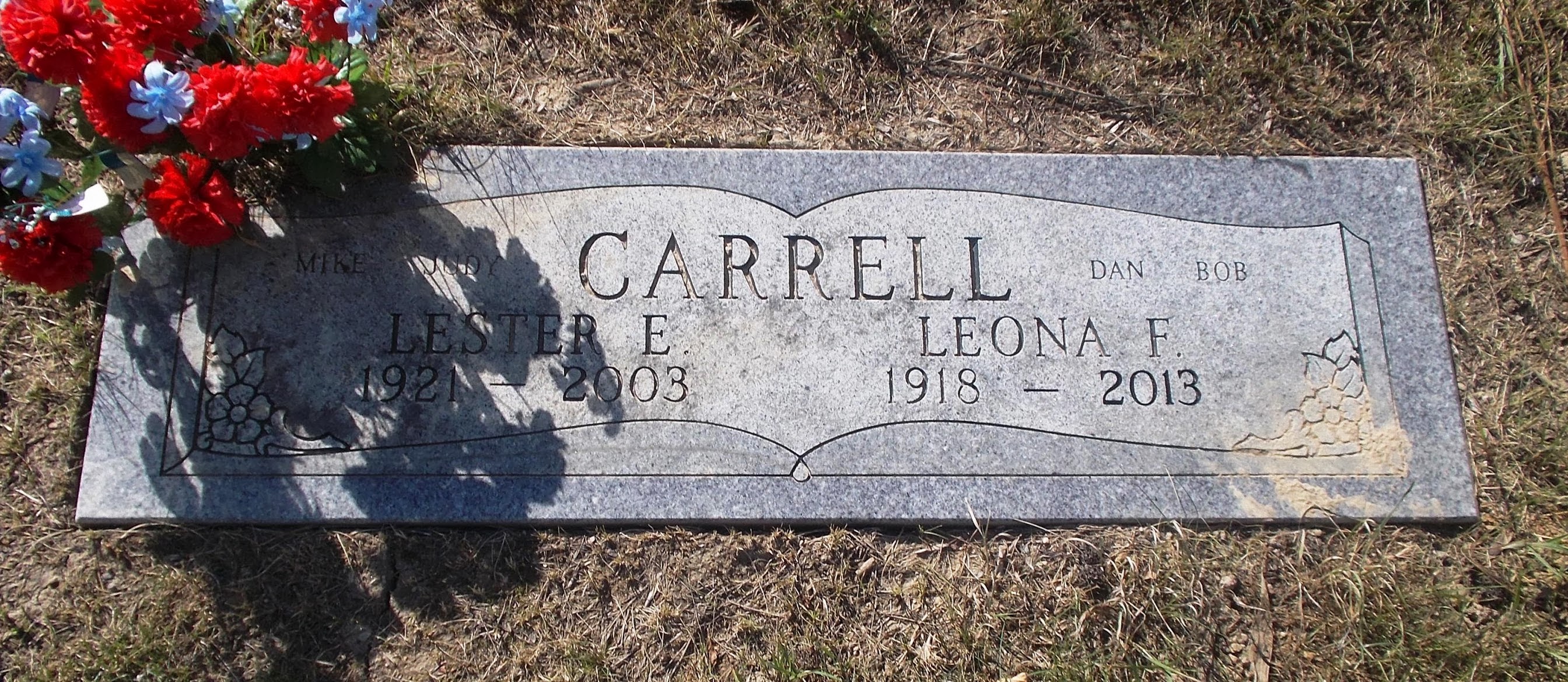 Lester E Carrell