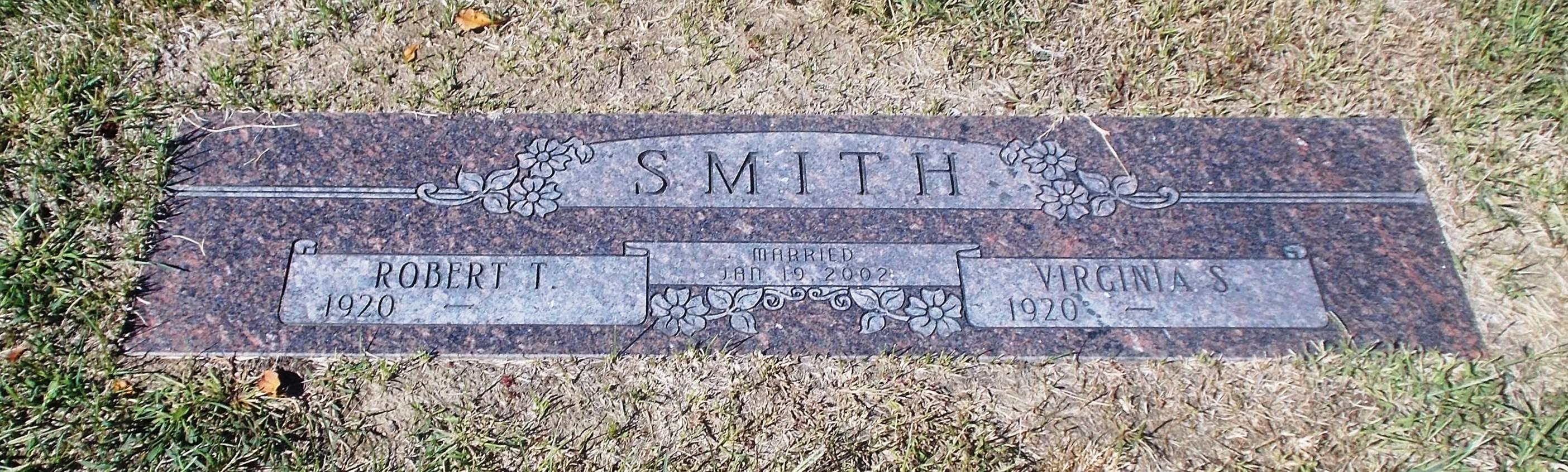 Robert T Smith