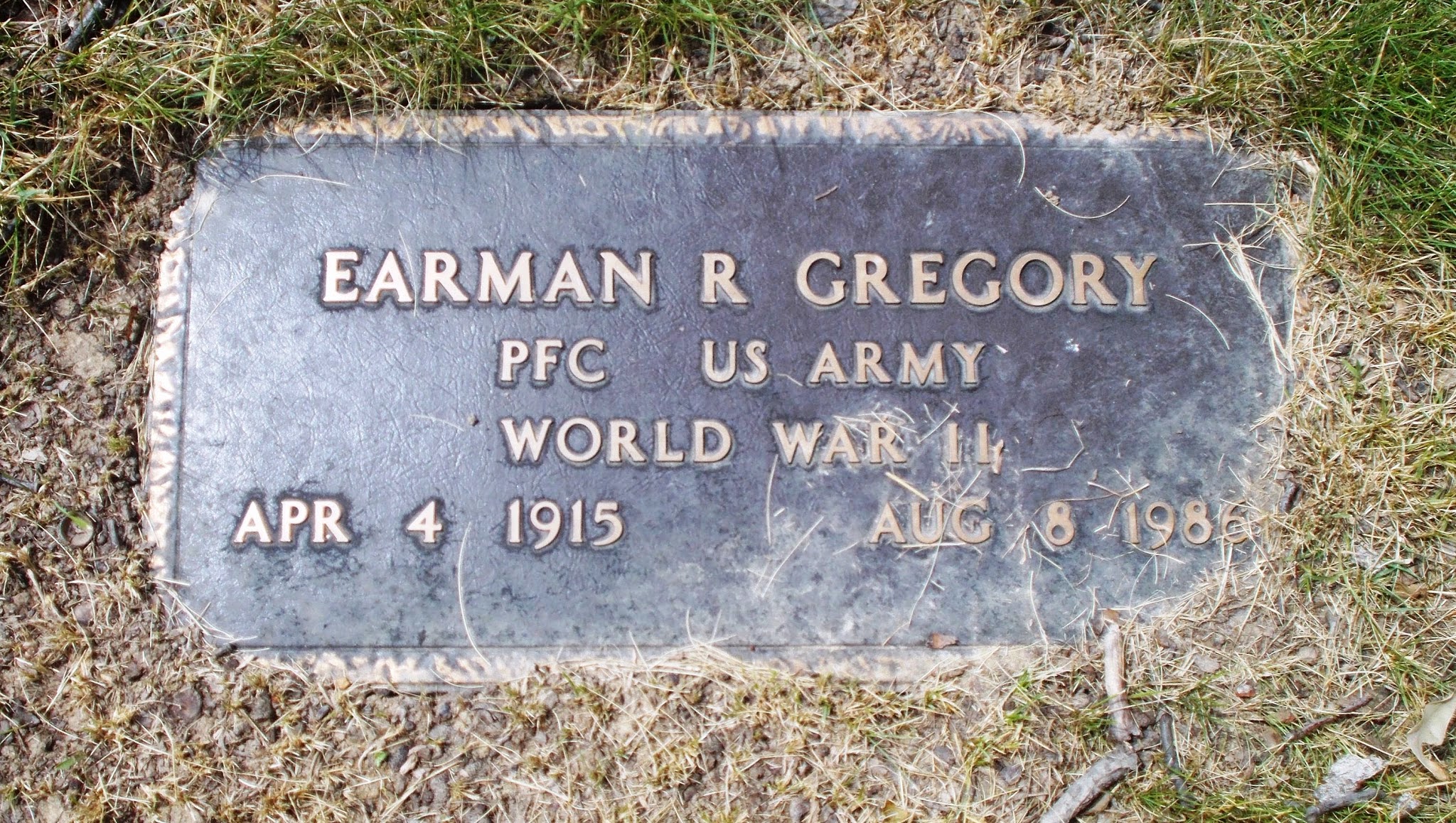 Earman R Gregory