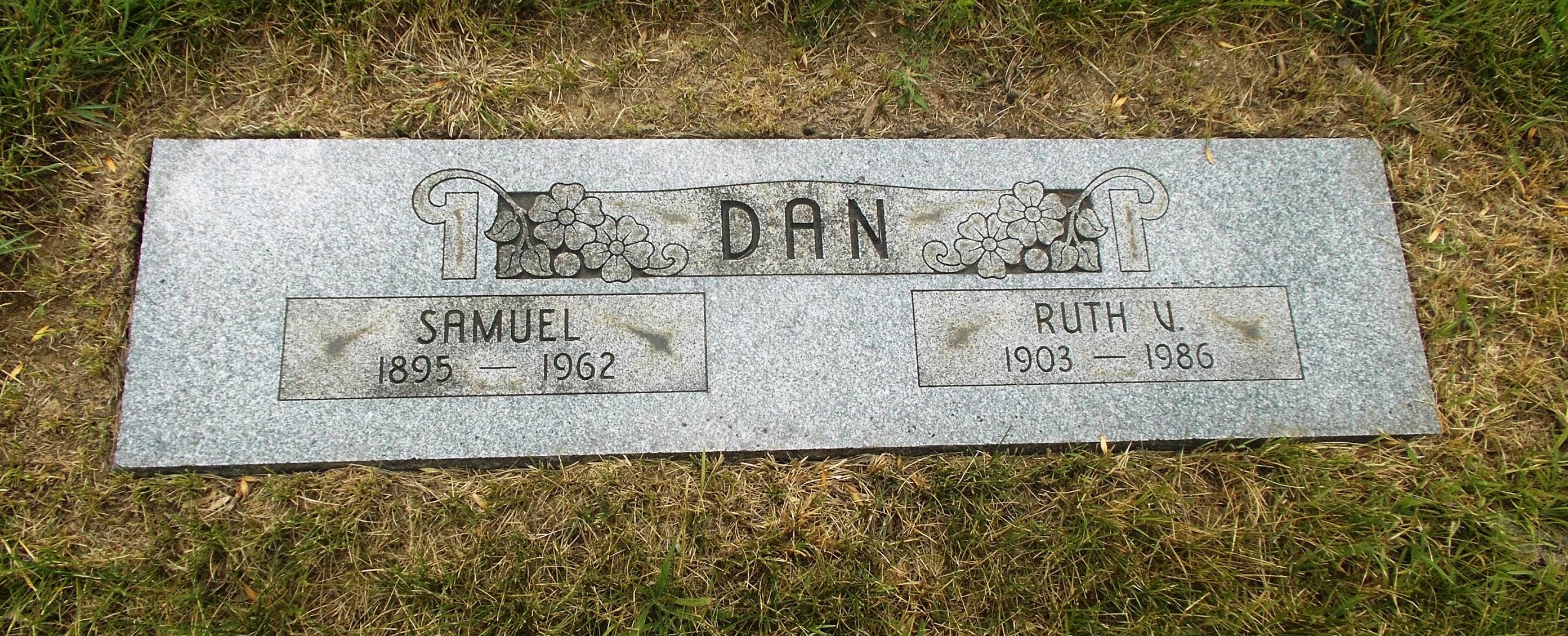 Ruth V Dan
