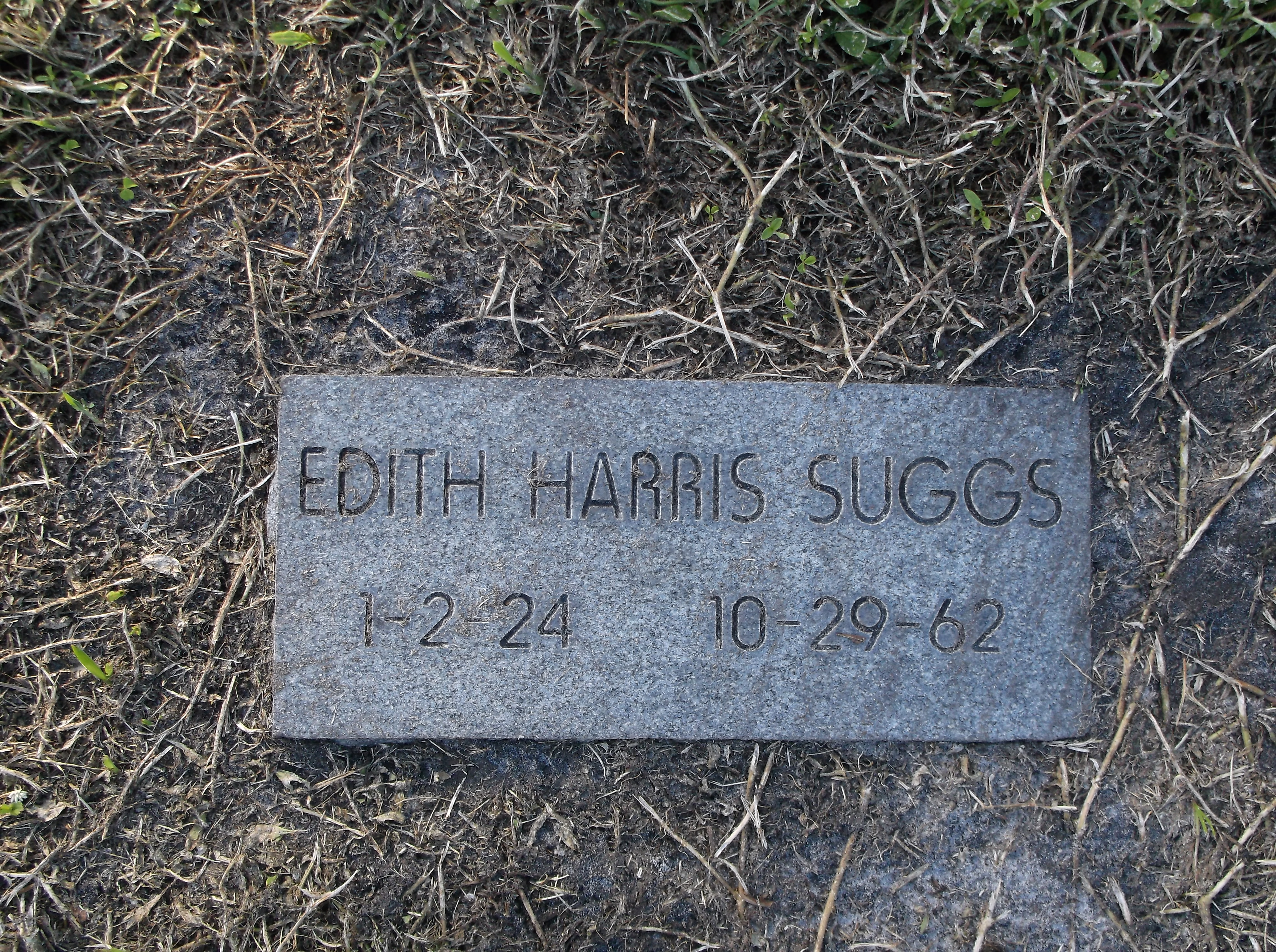 Edith Harris Suggs