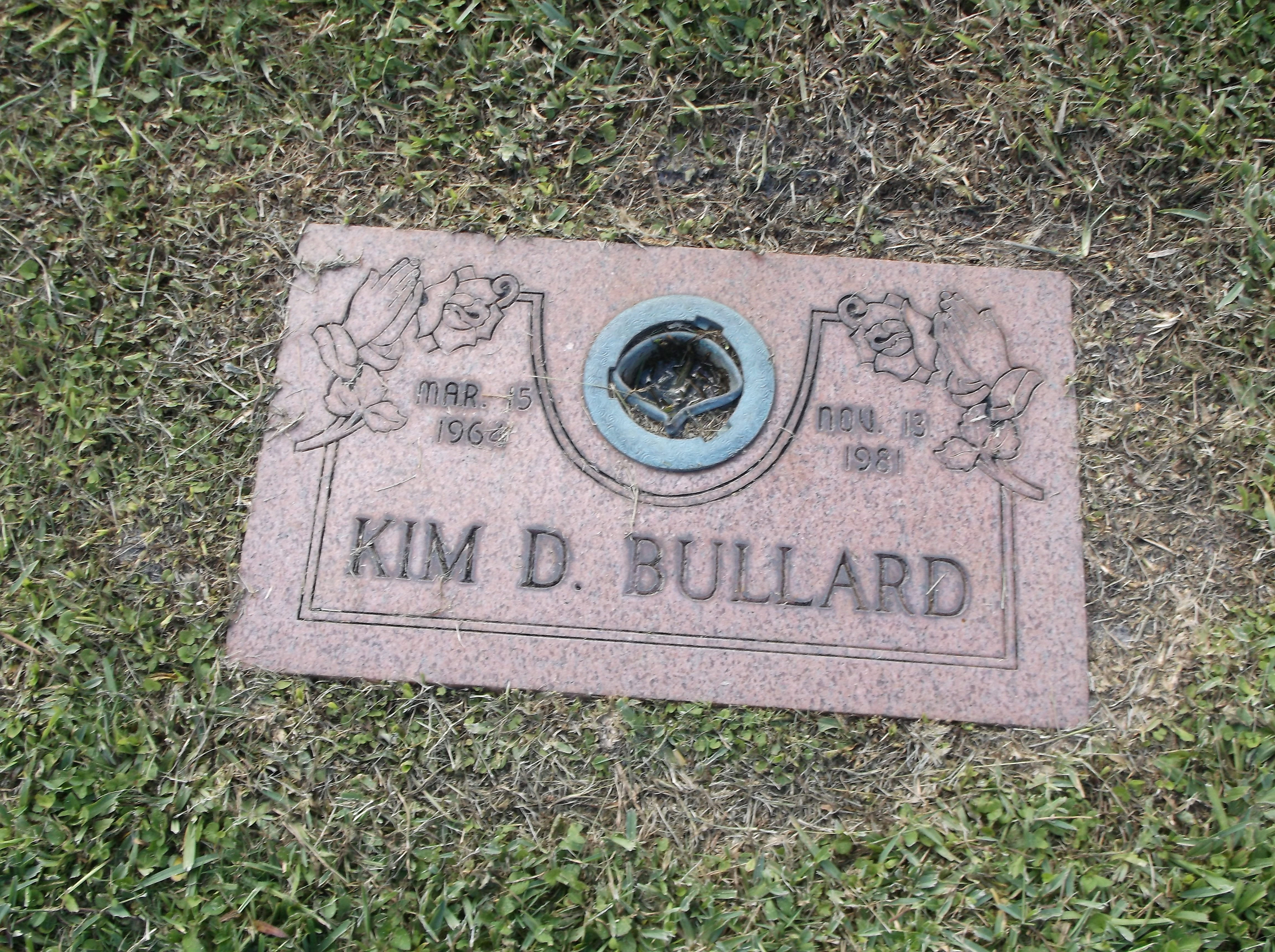 Kim D Bullard