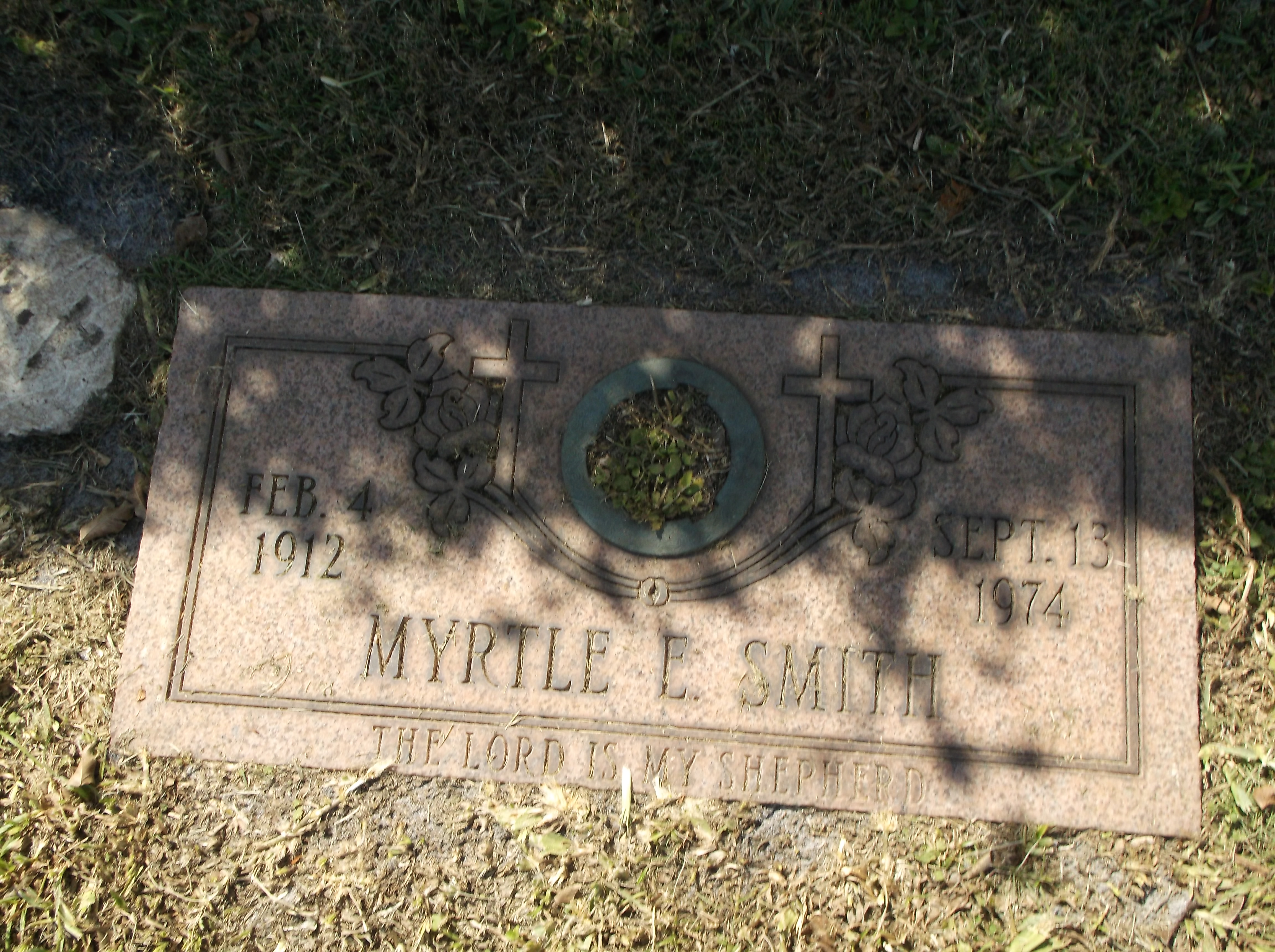 Myrtle E Smith