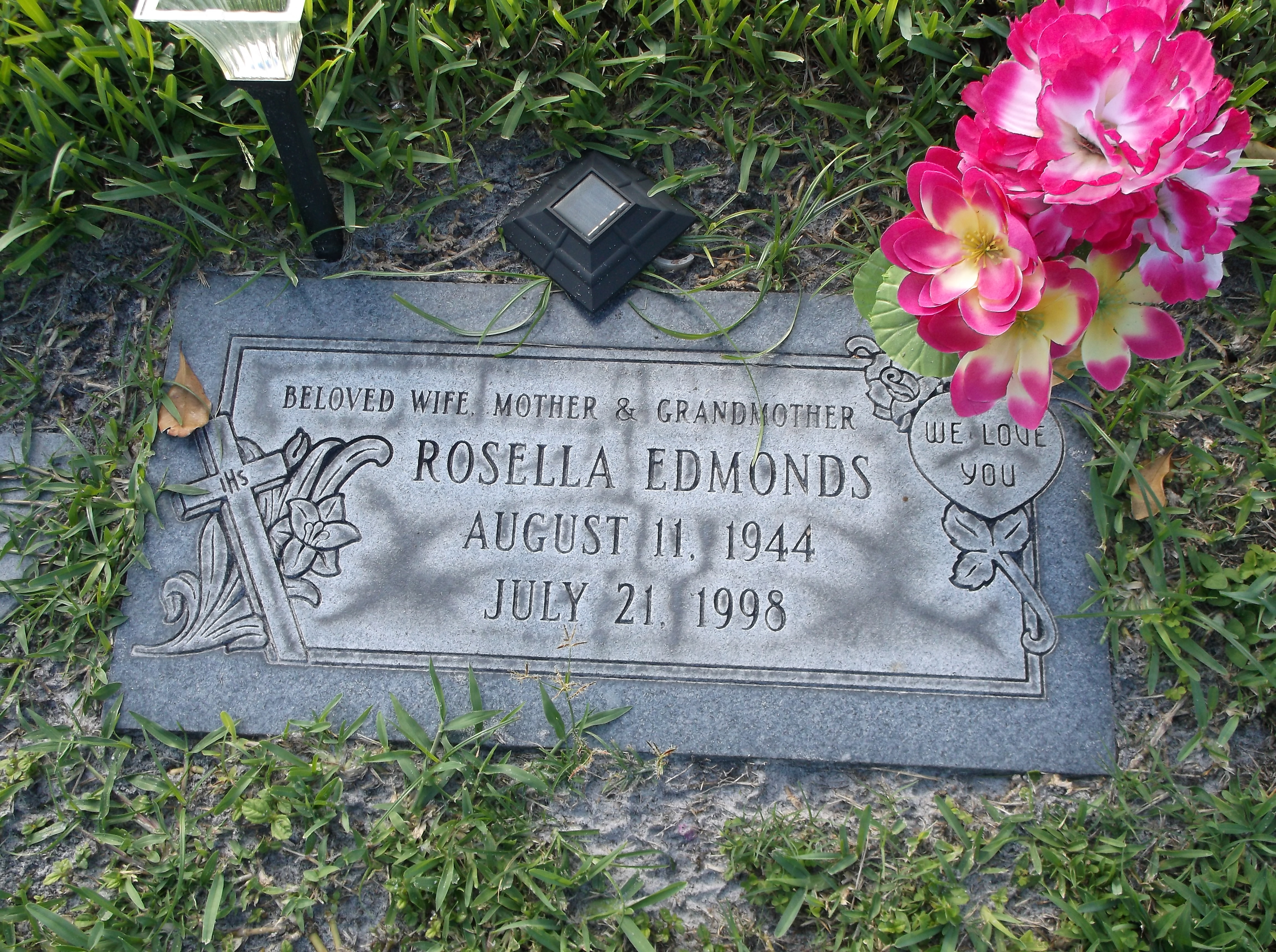Rosella Edmonds