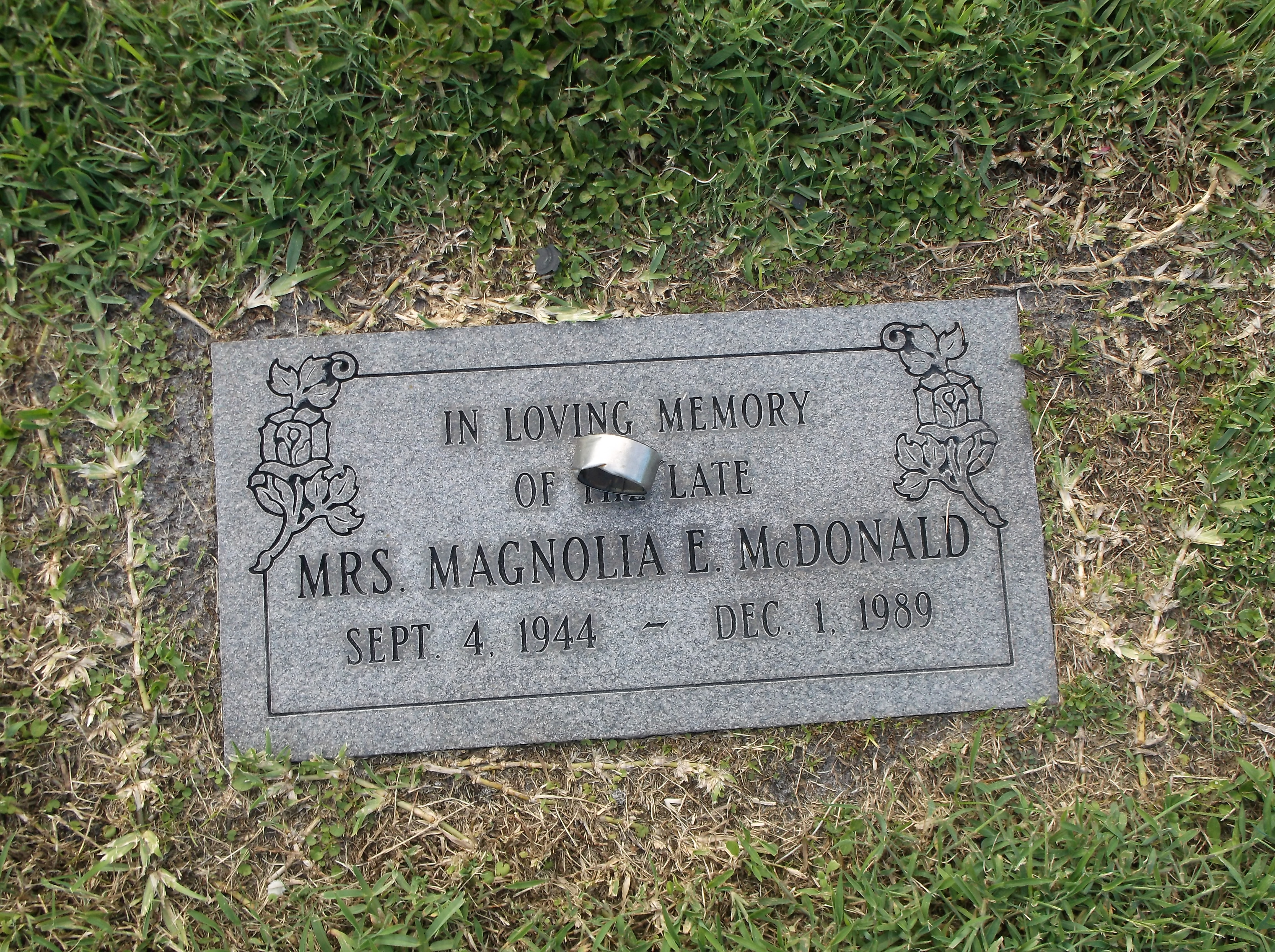 Magnolia E McDonald