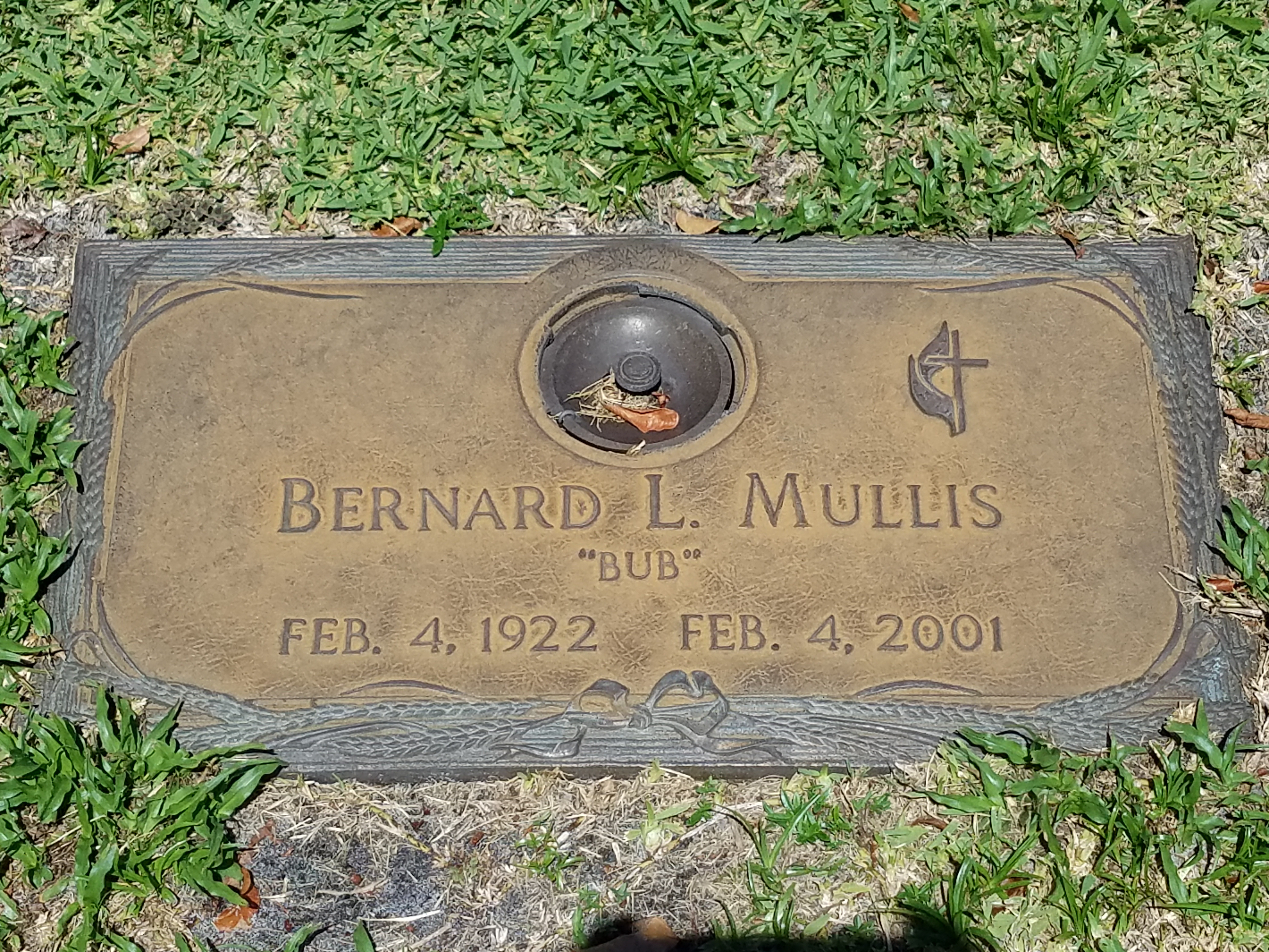 Bernard L Mullis