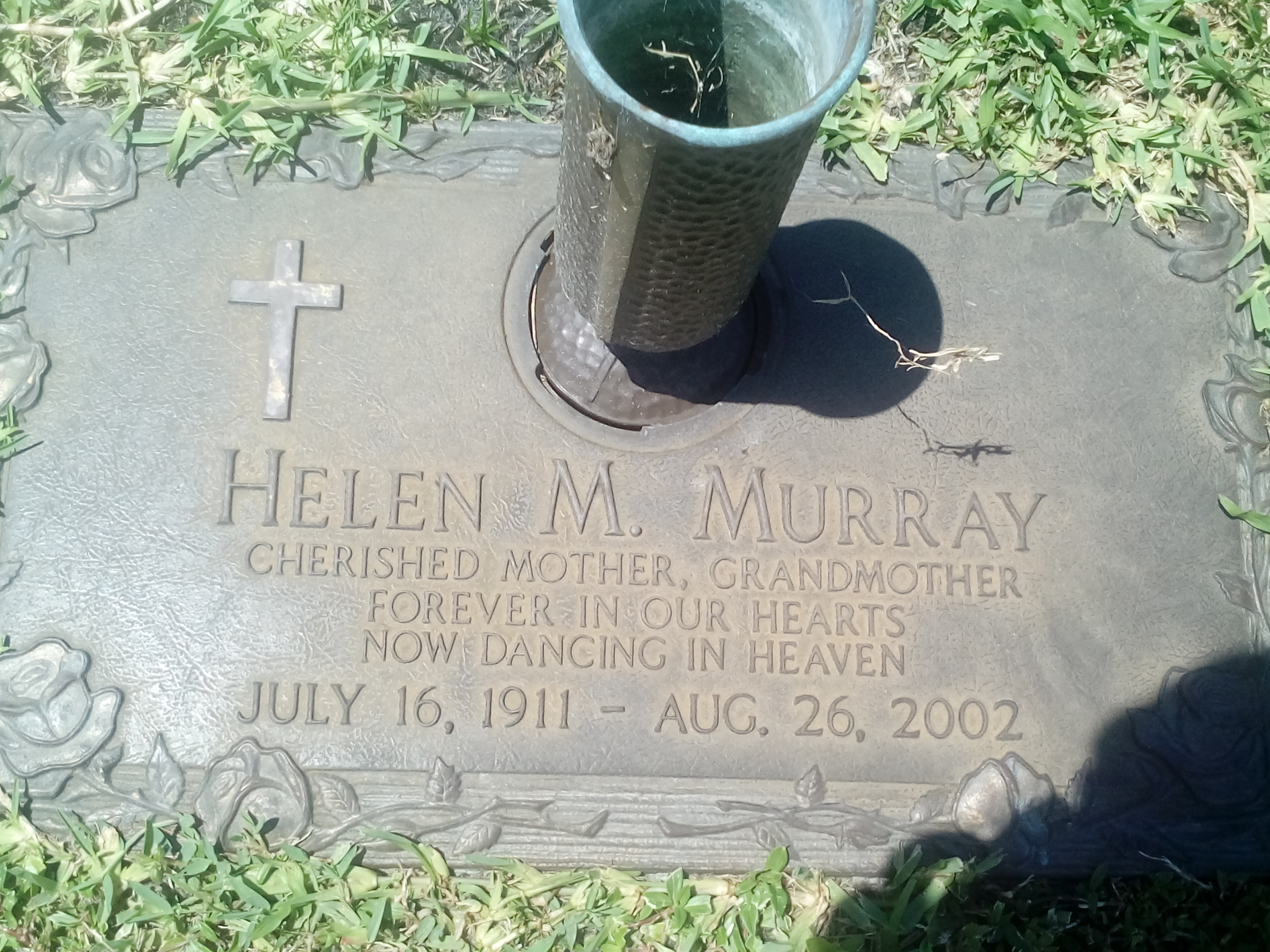 Helen M Murray