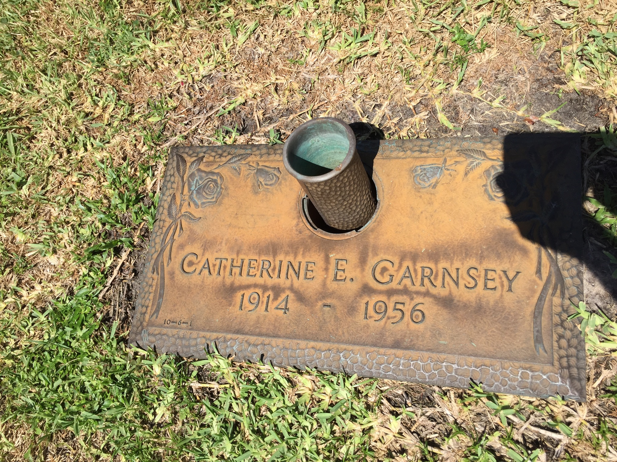 Catherine E Garnsey
