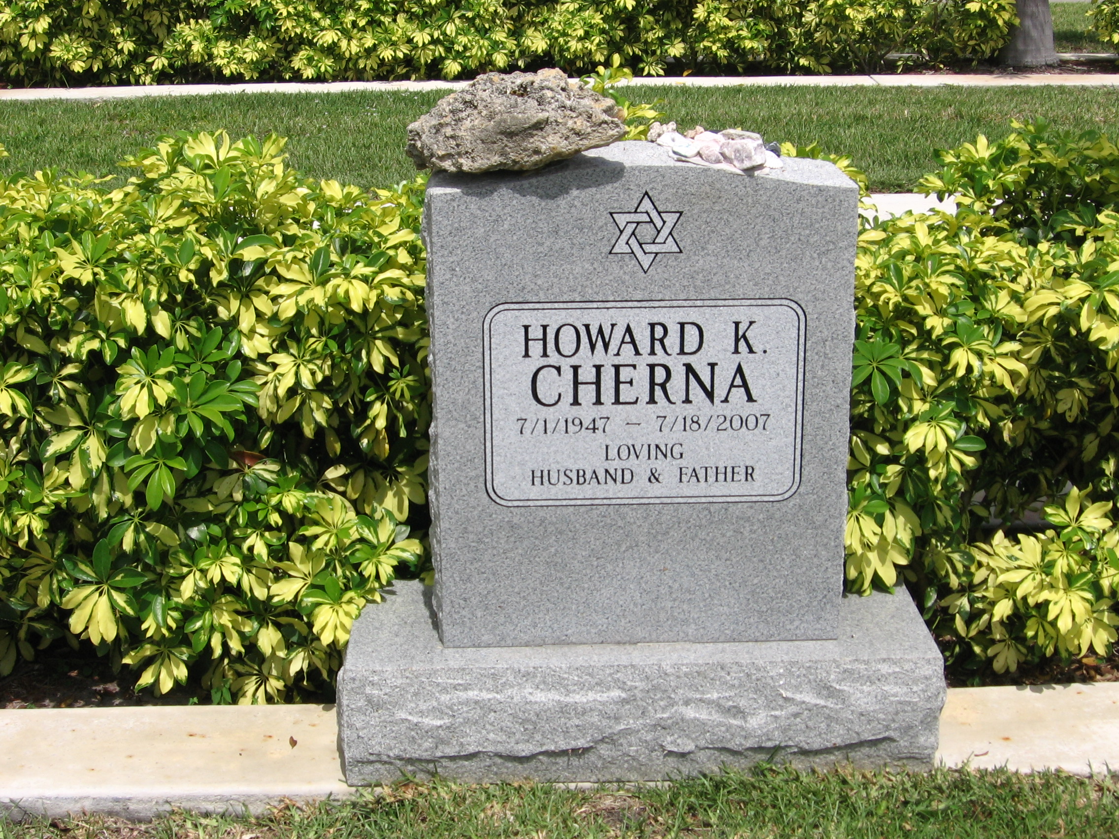 Howard K Cherna