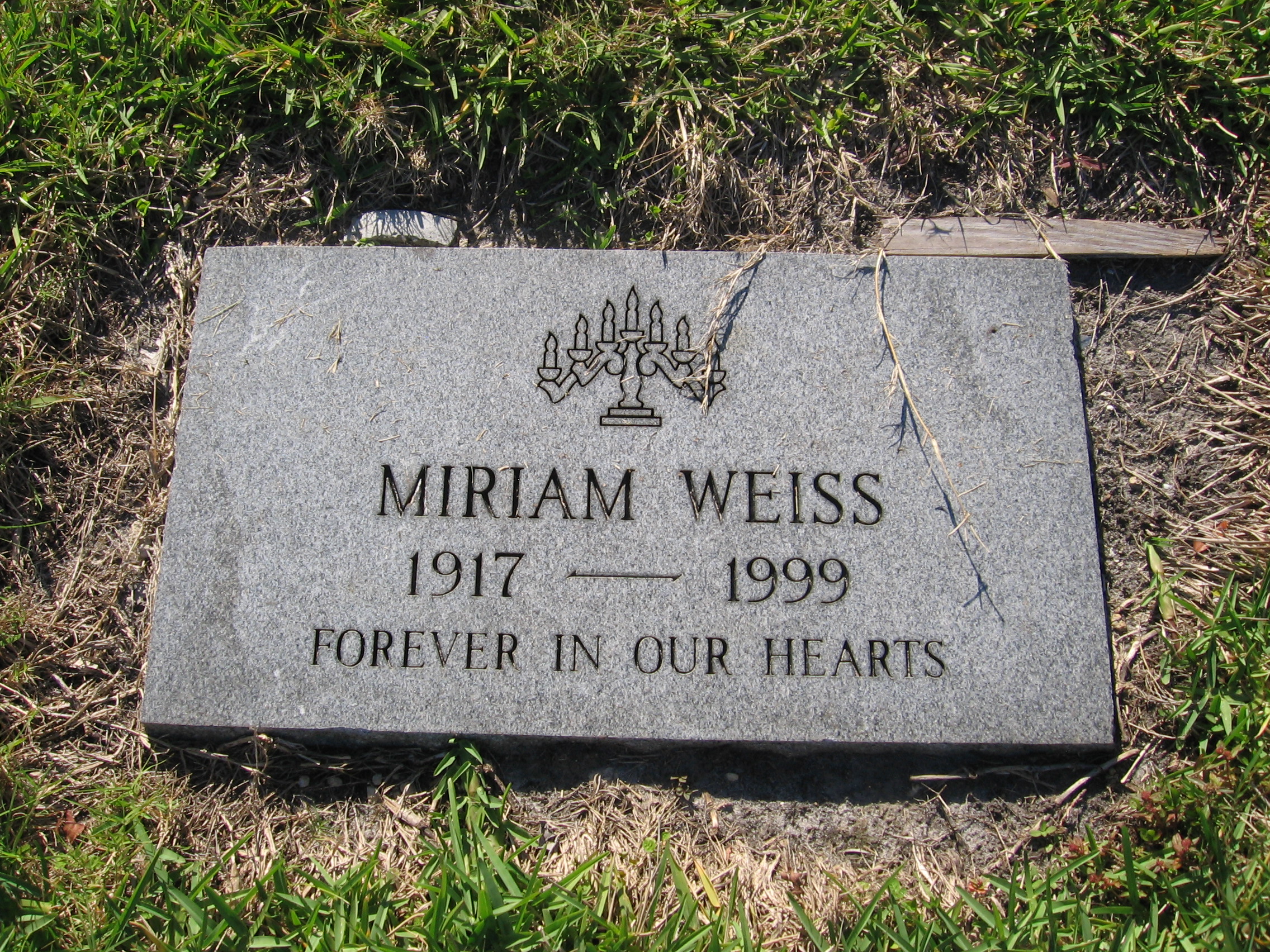 Miriam Weiss