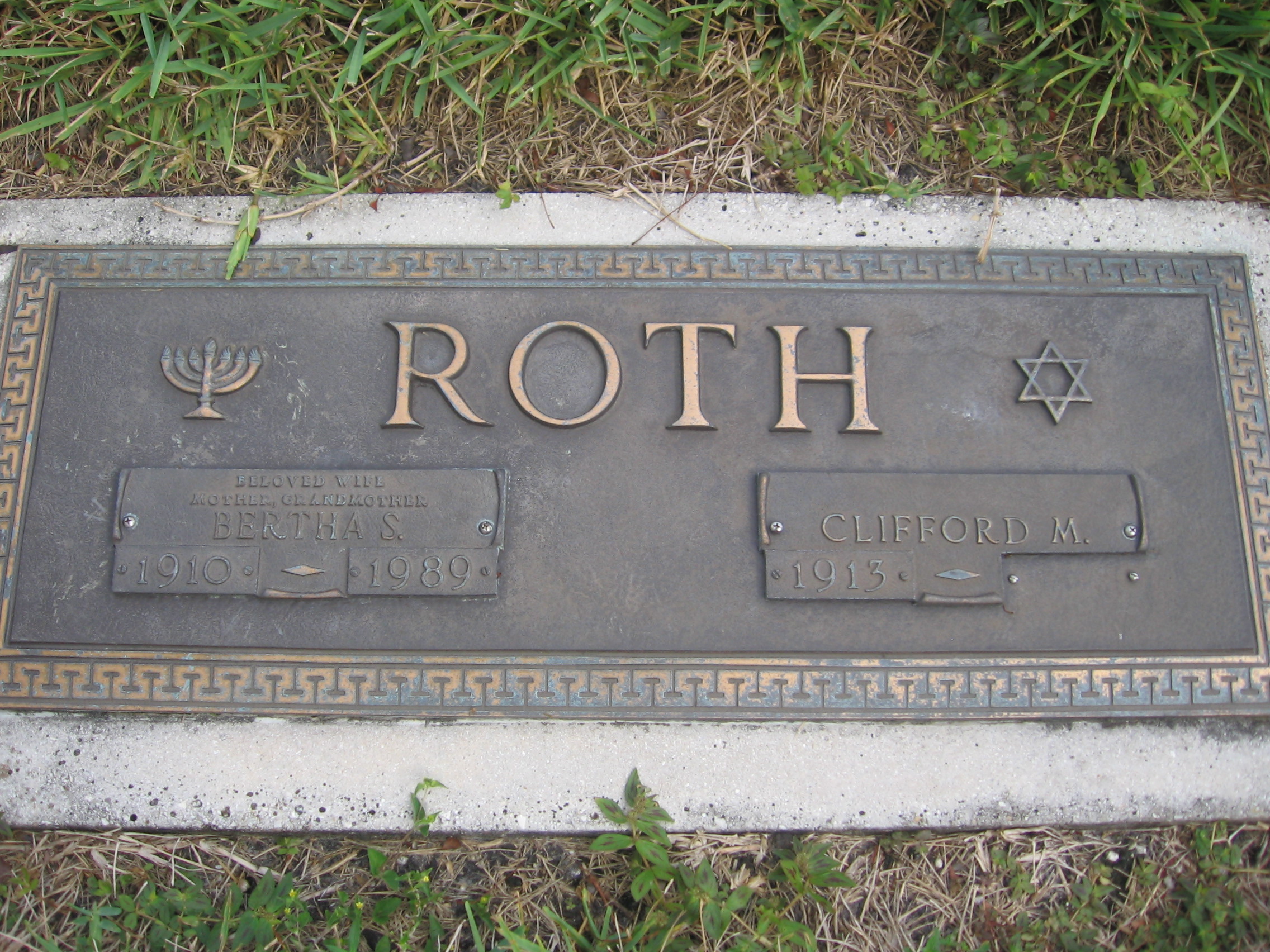 Bertha S Roth