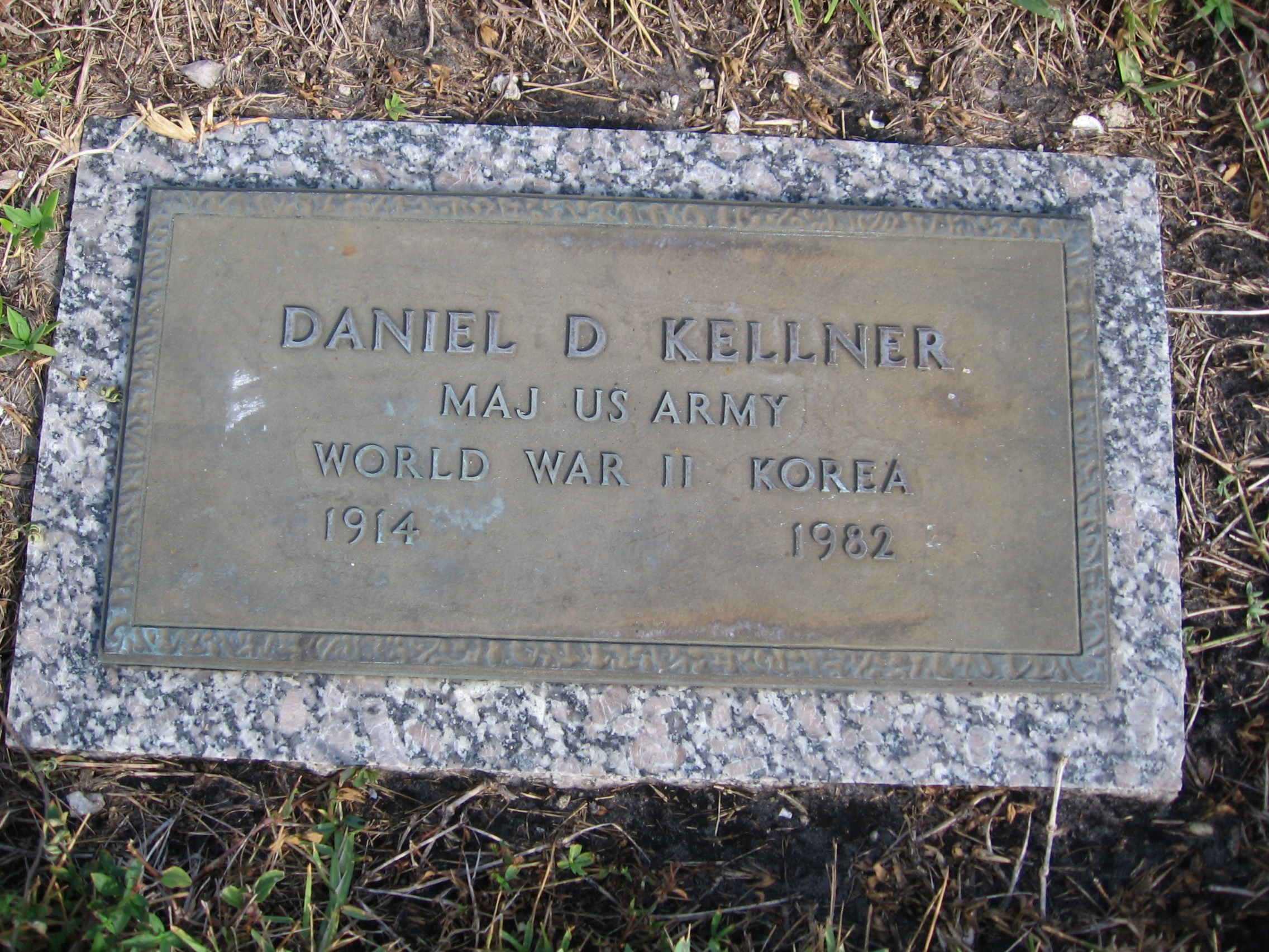 Maj Daniel D Kellner