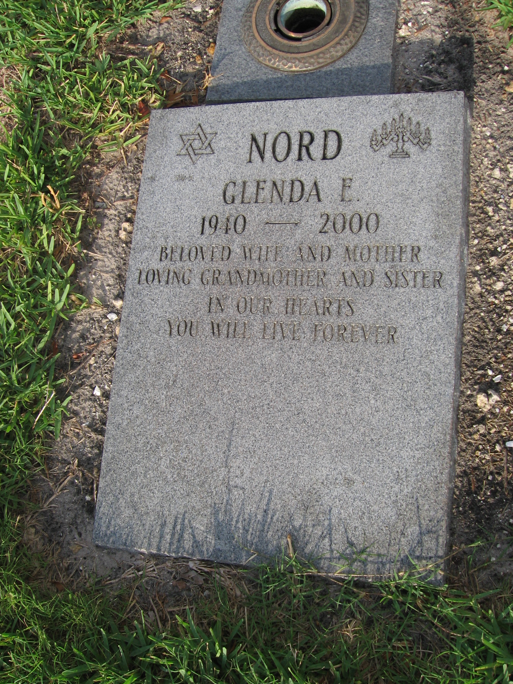 Glenda E Nord