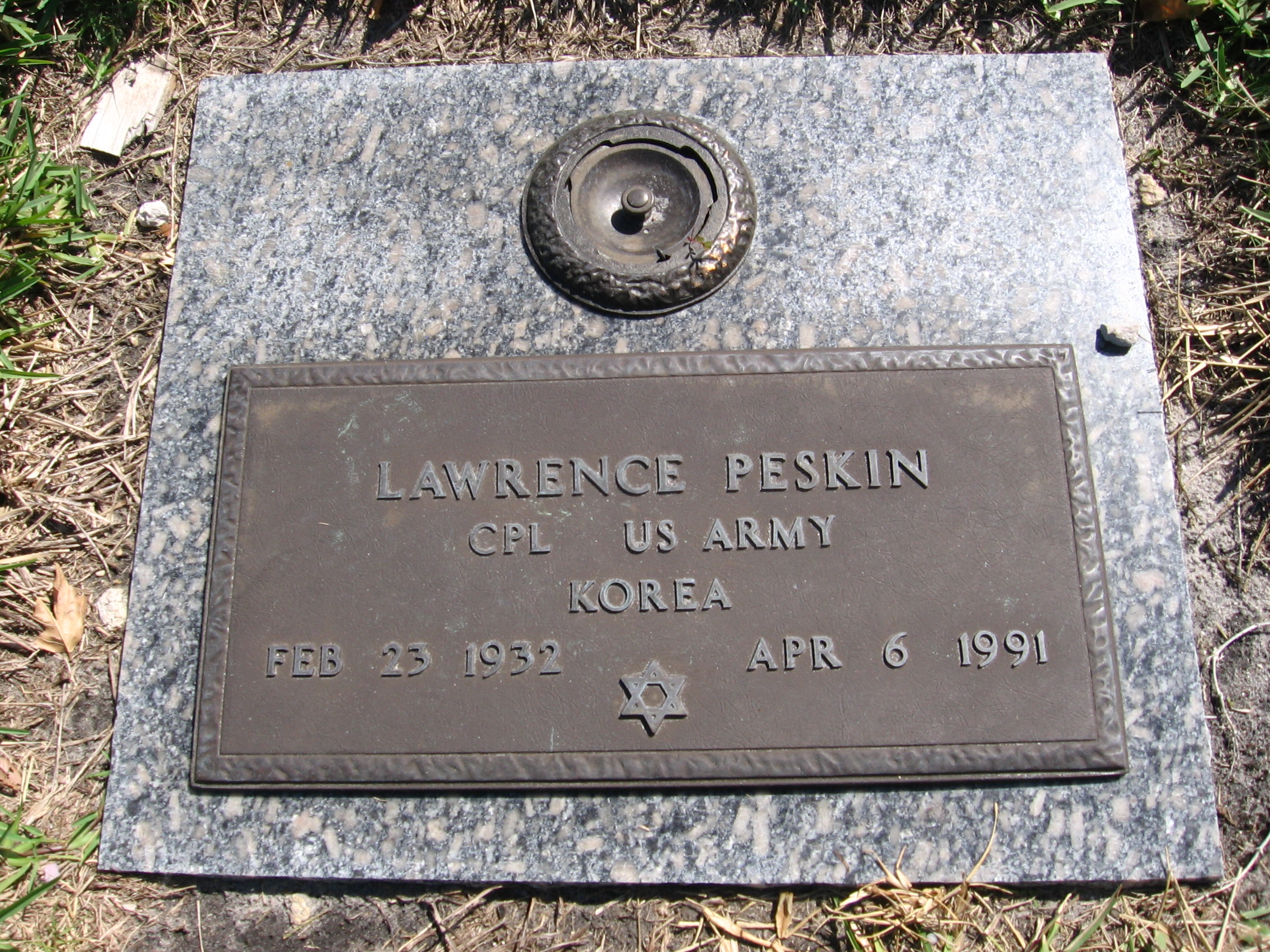 Corp Lawrence Peskin