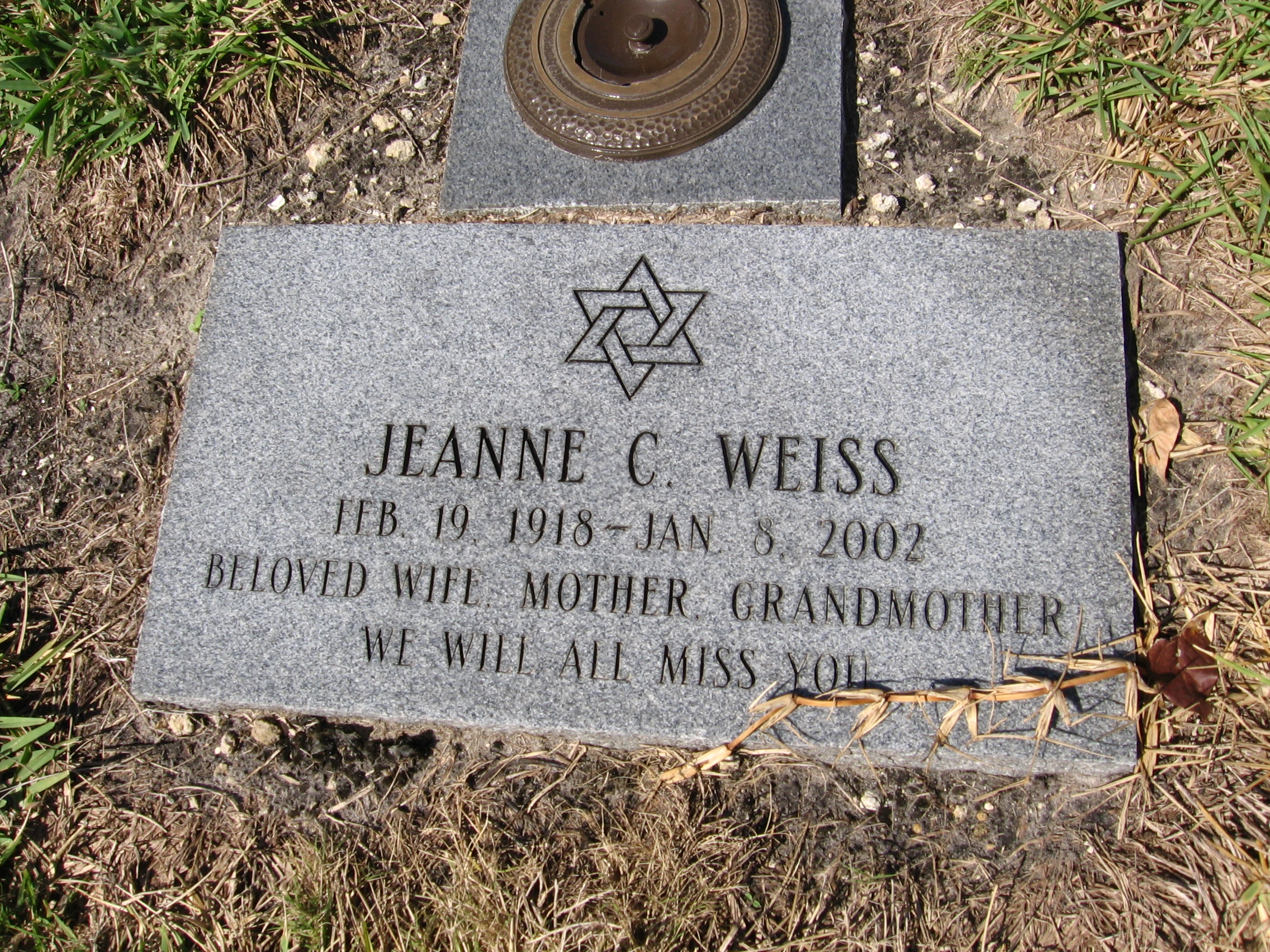 Jeanne C Weiss