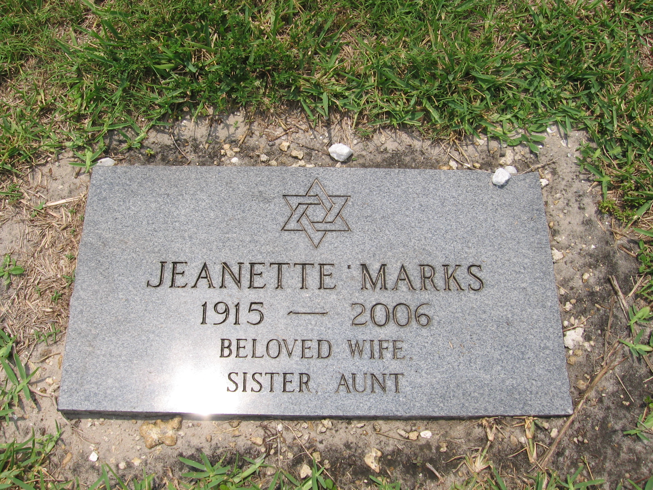 Jeanette Marks