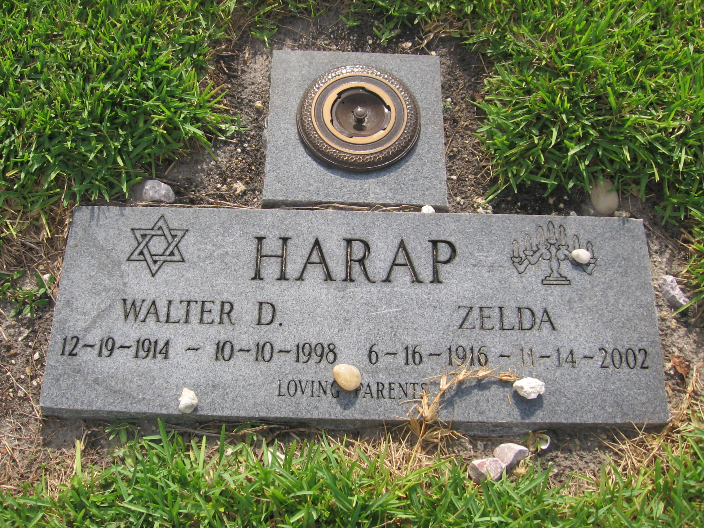 Walter D Harap
