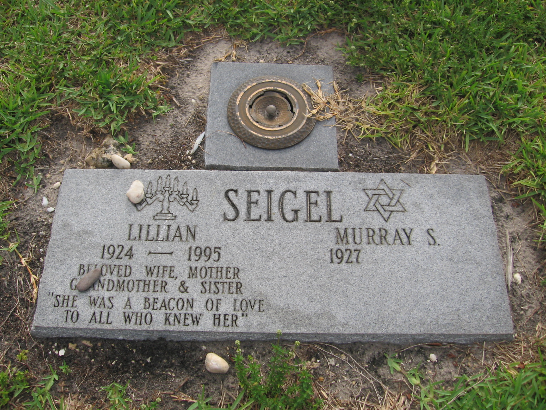 Lillian Seigel
