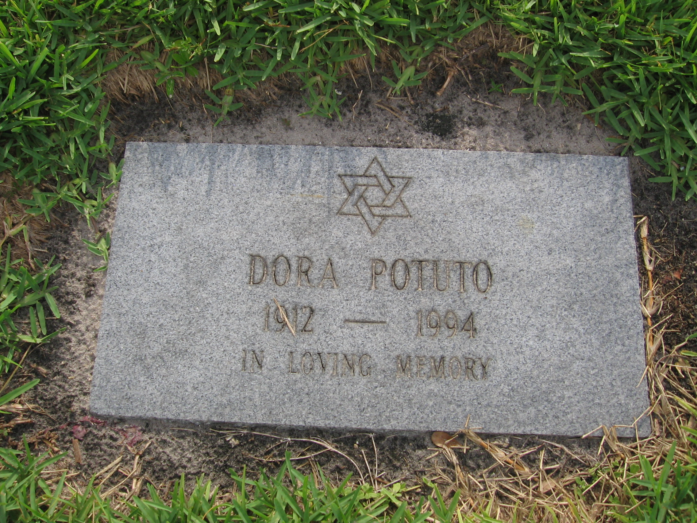 Dora Potuto
