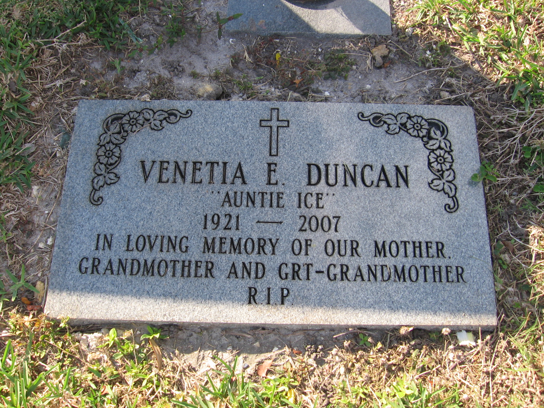 Venetia E Duncan