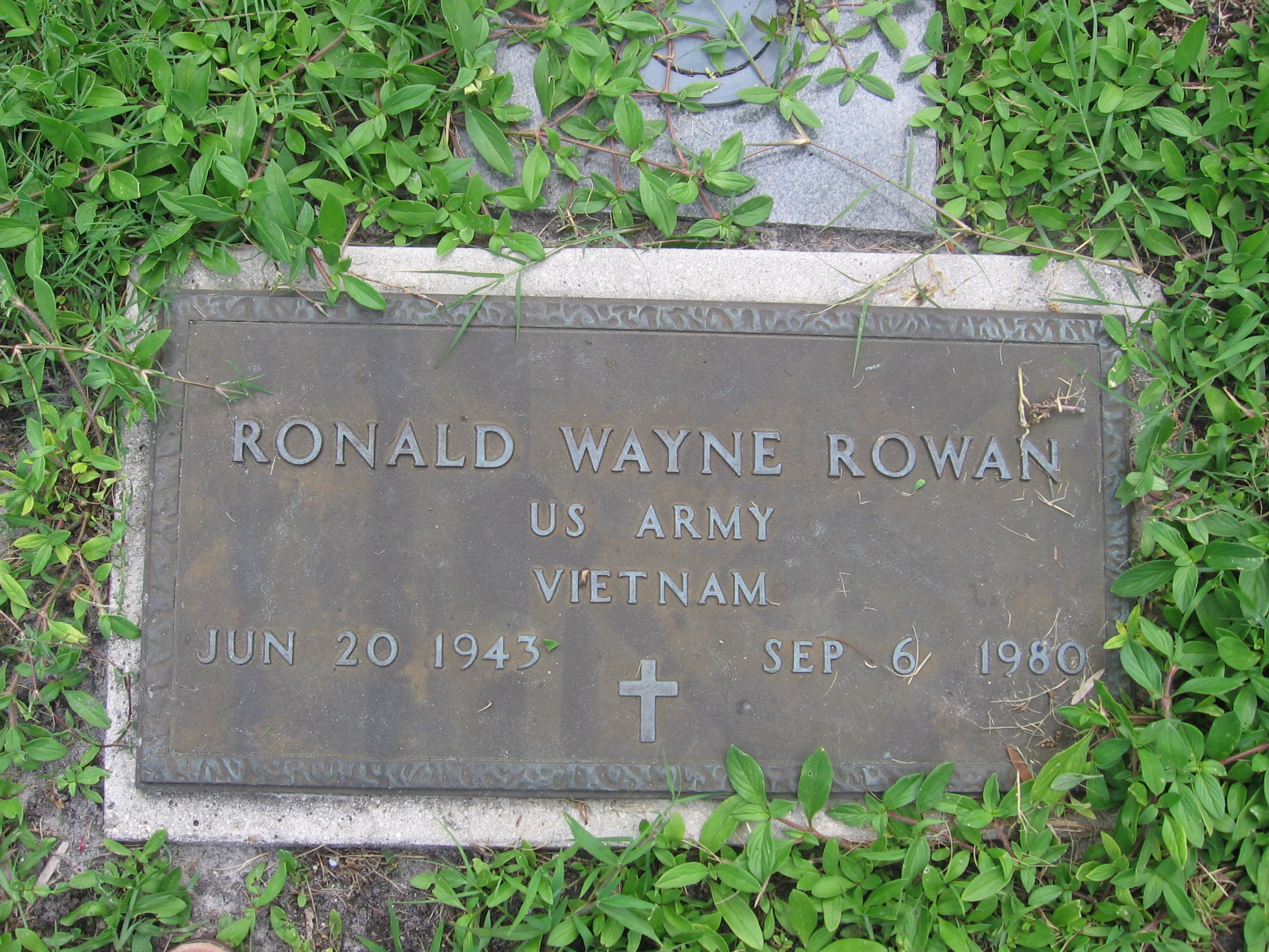 Ronald Wayne Rowan