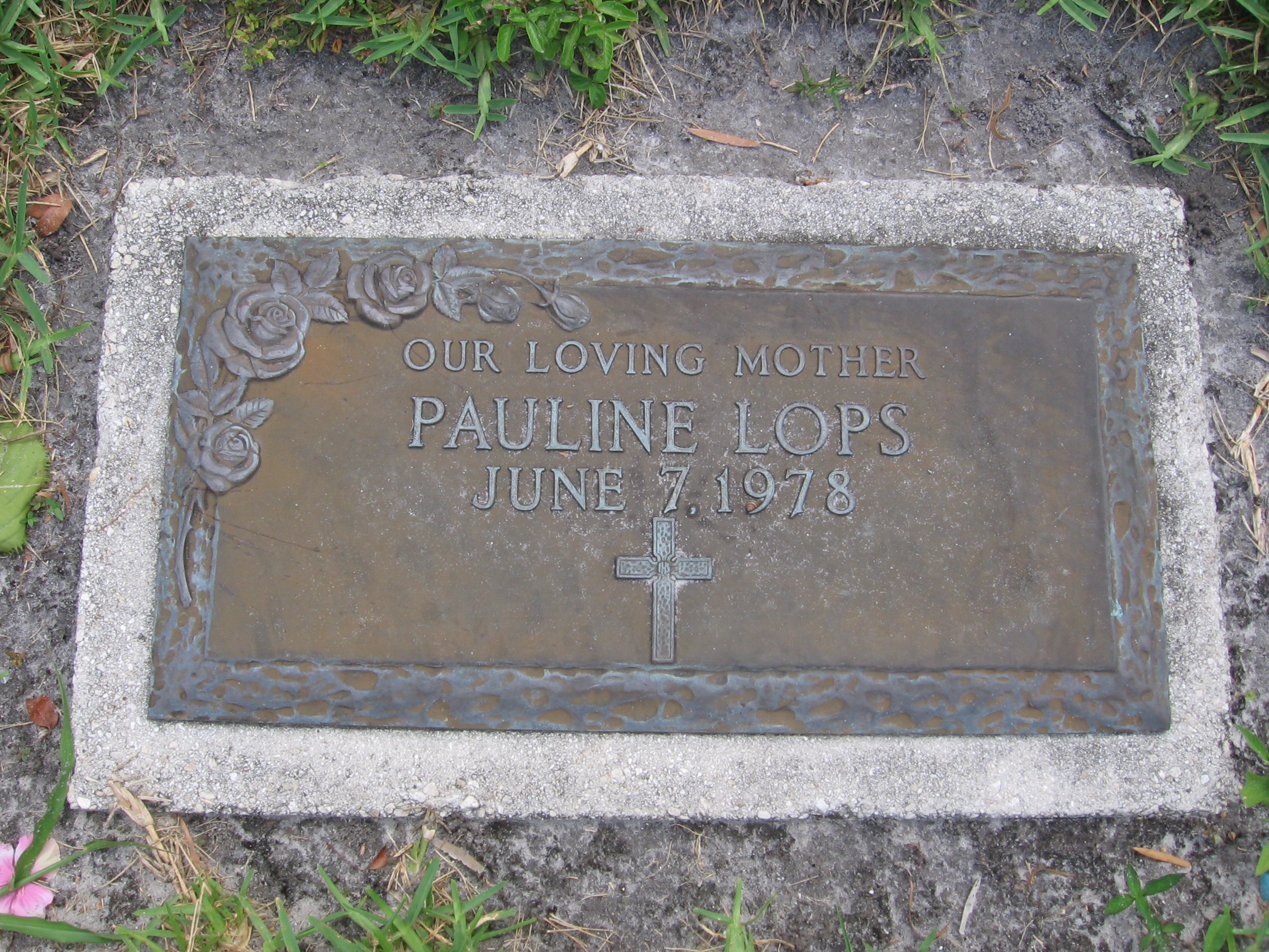 Pauline Lops