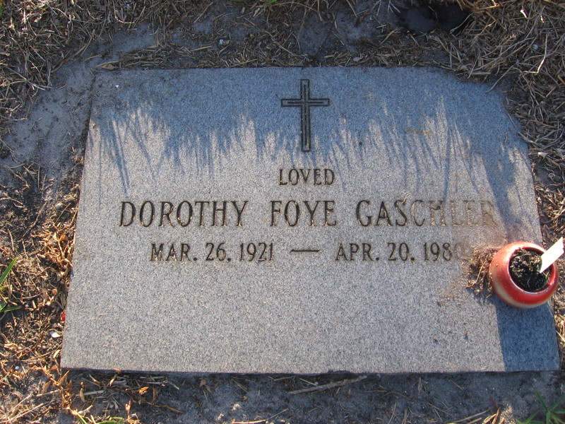 Dorothy Foye Gaschler