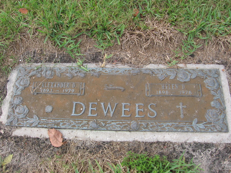 Alexander D Dewees