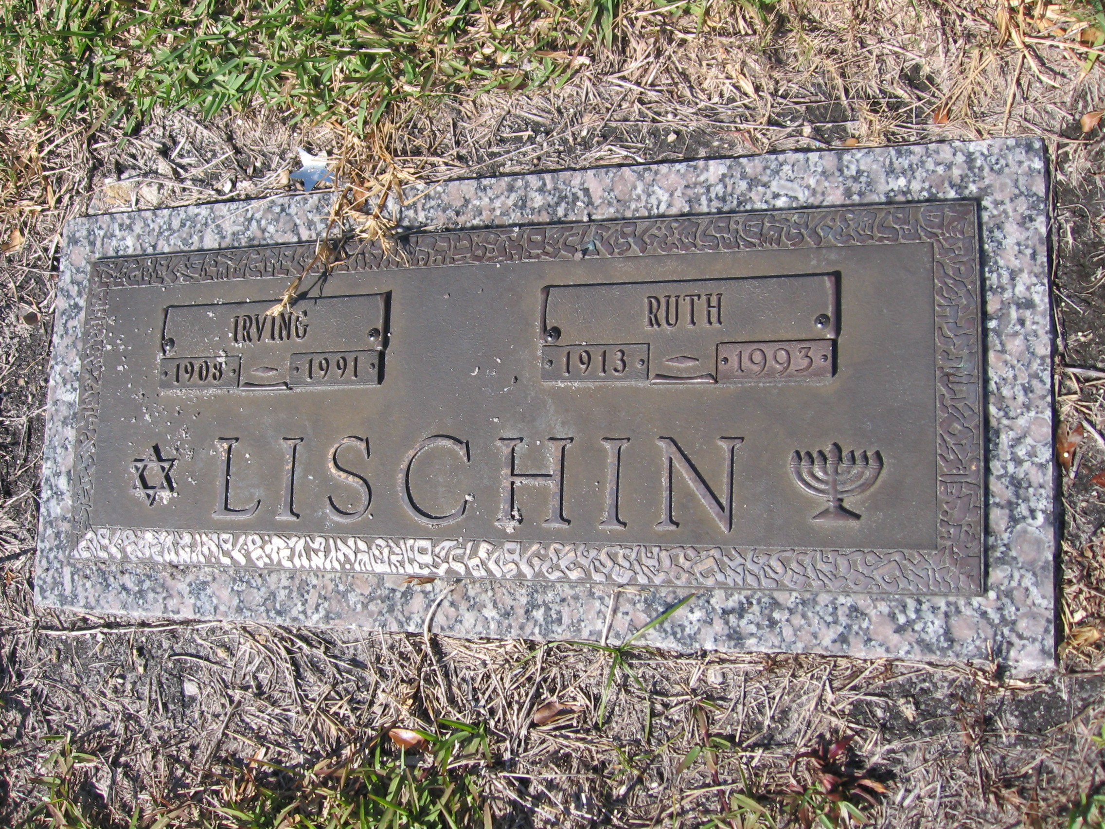 Ruth Lischin