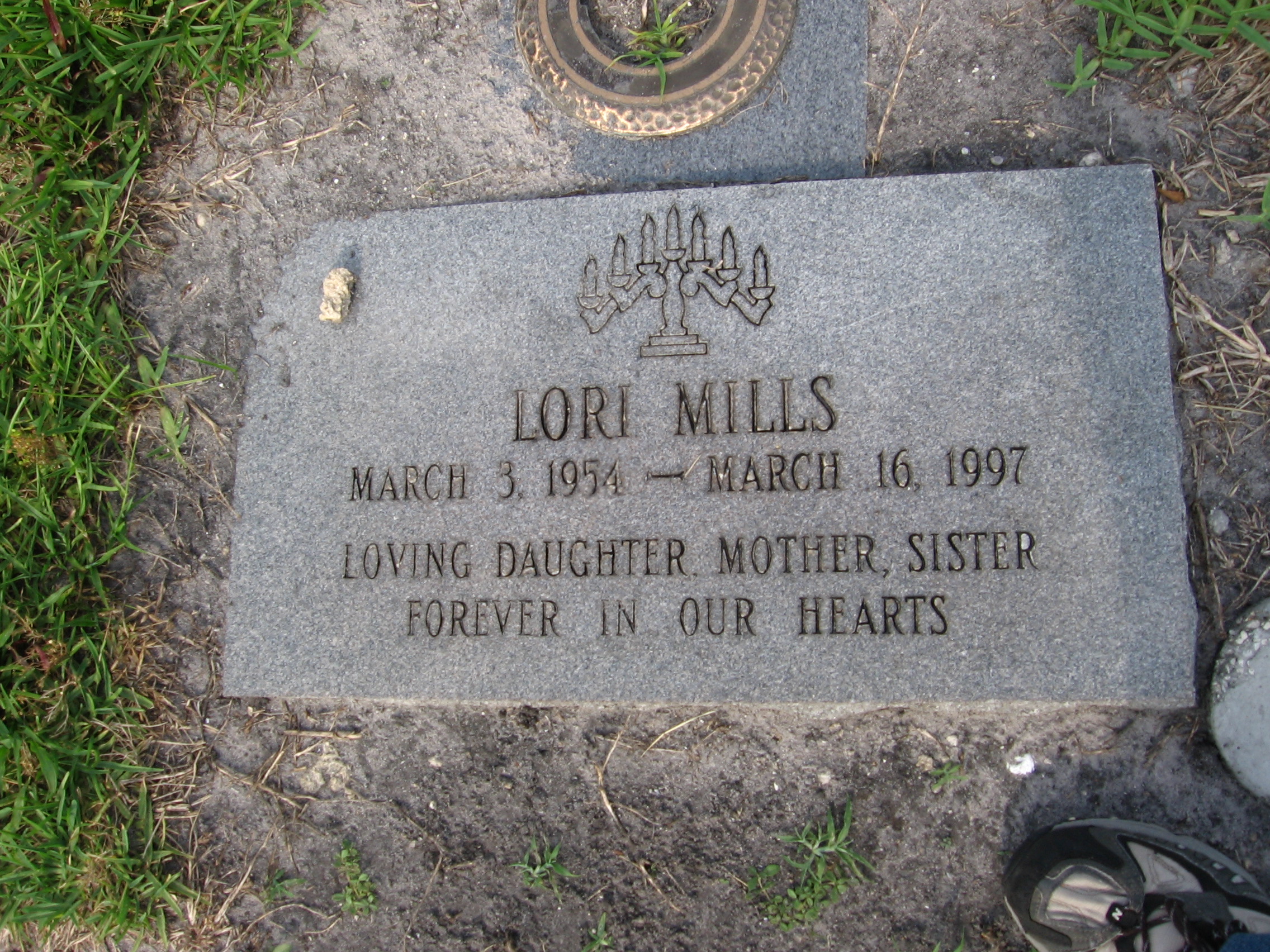 Lori Mills