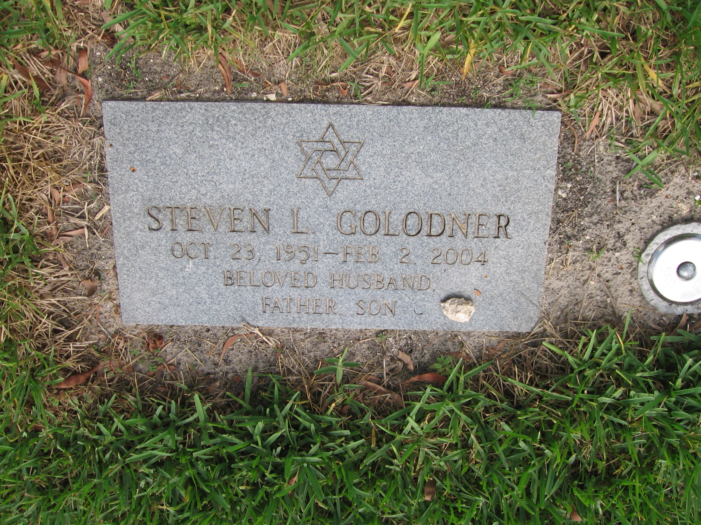 Steven L Glodner