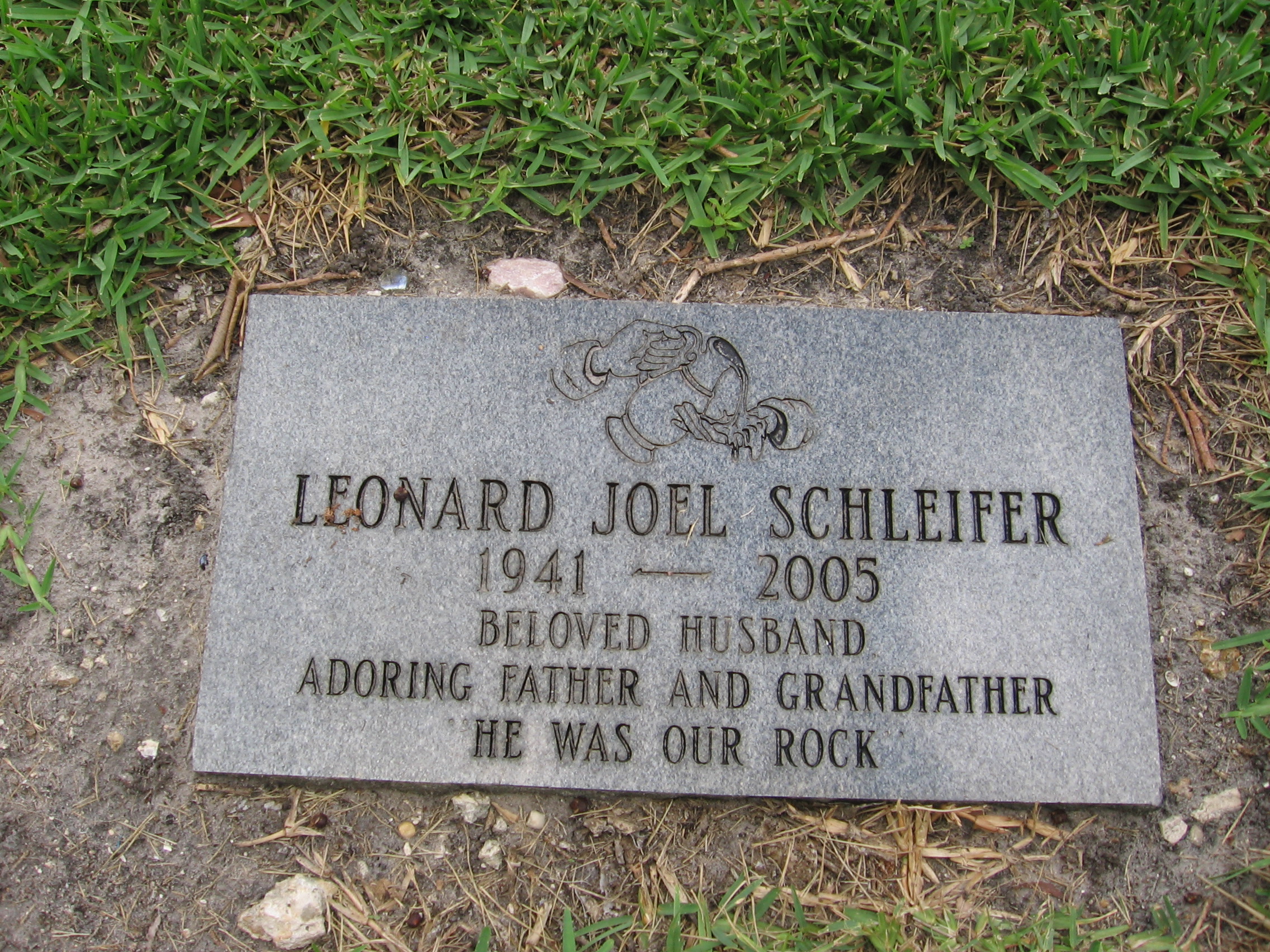 Leonard Joel Schleifer