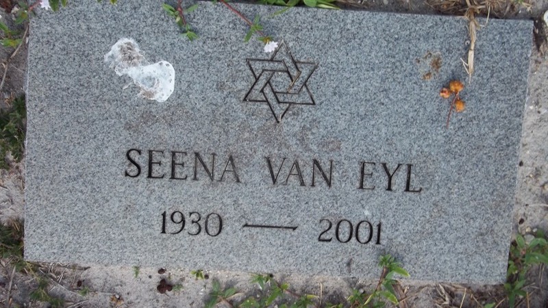 Seena Van Eyl