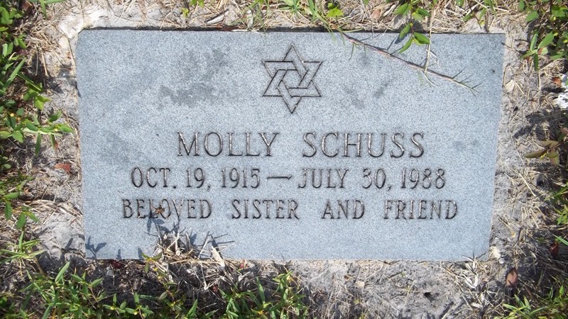Molly Schuss