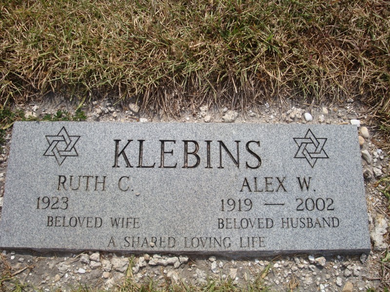 Ruth C Klebins