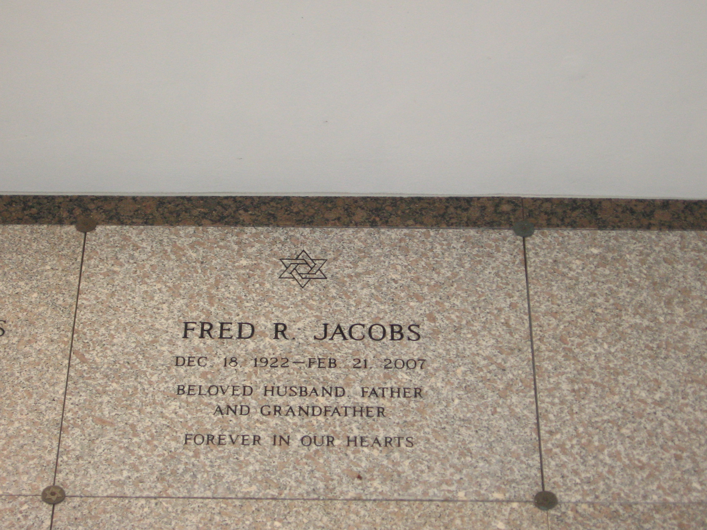 Fred R Jacobs