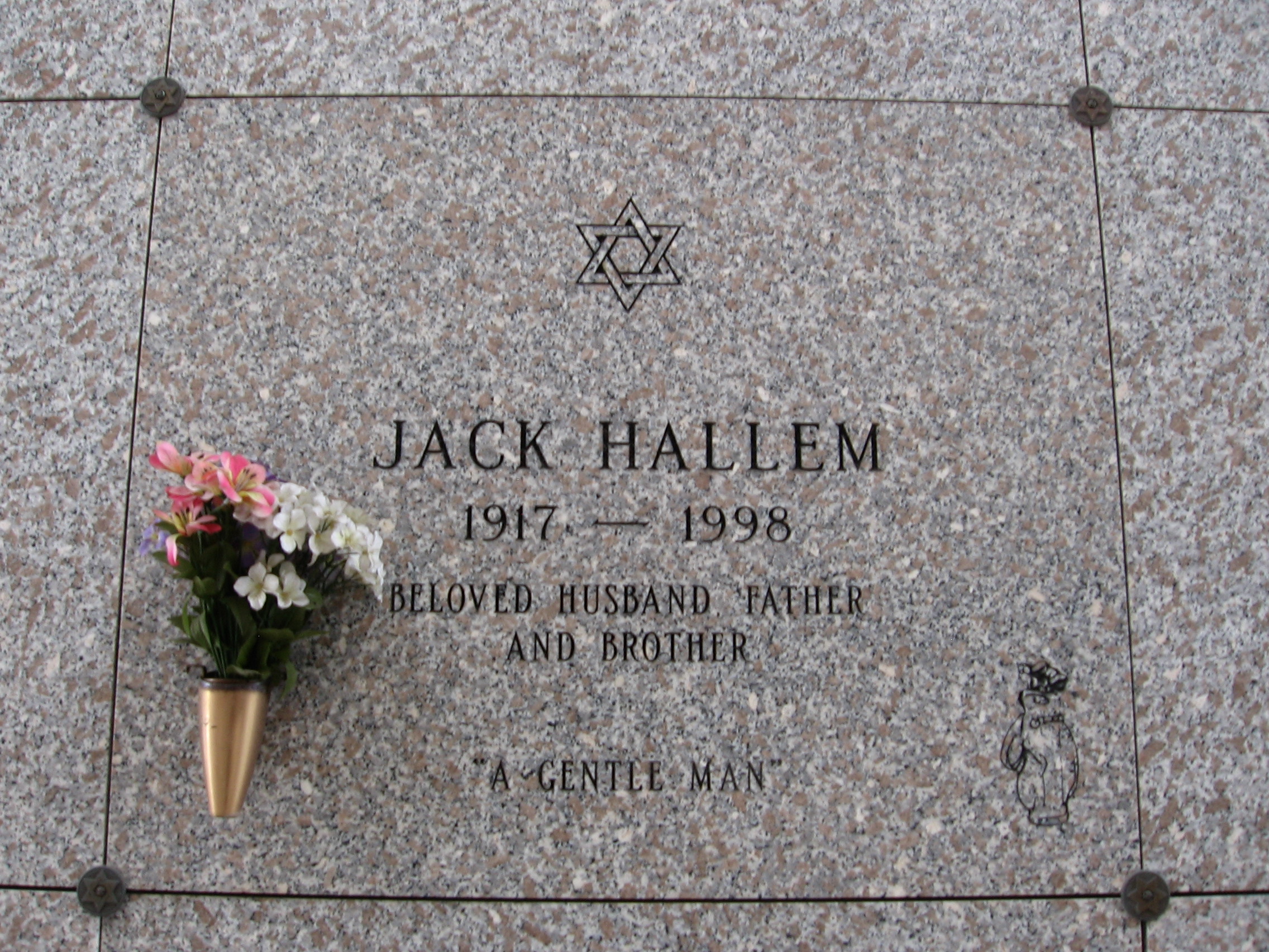 Jack Hallem