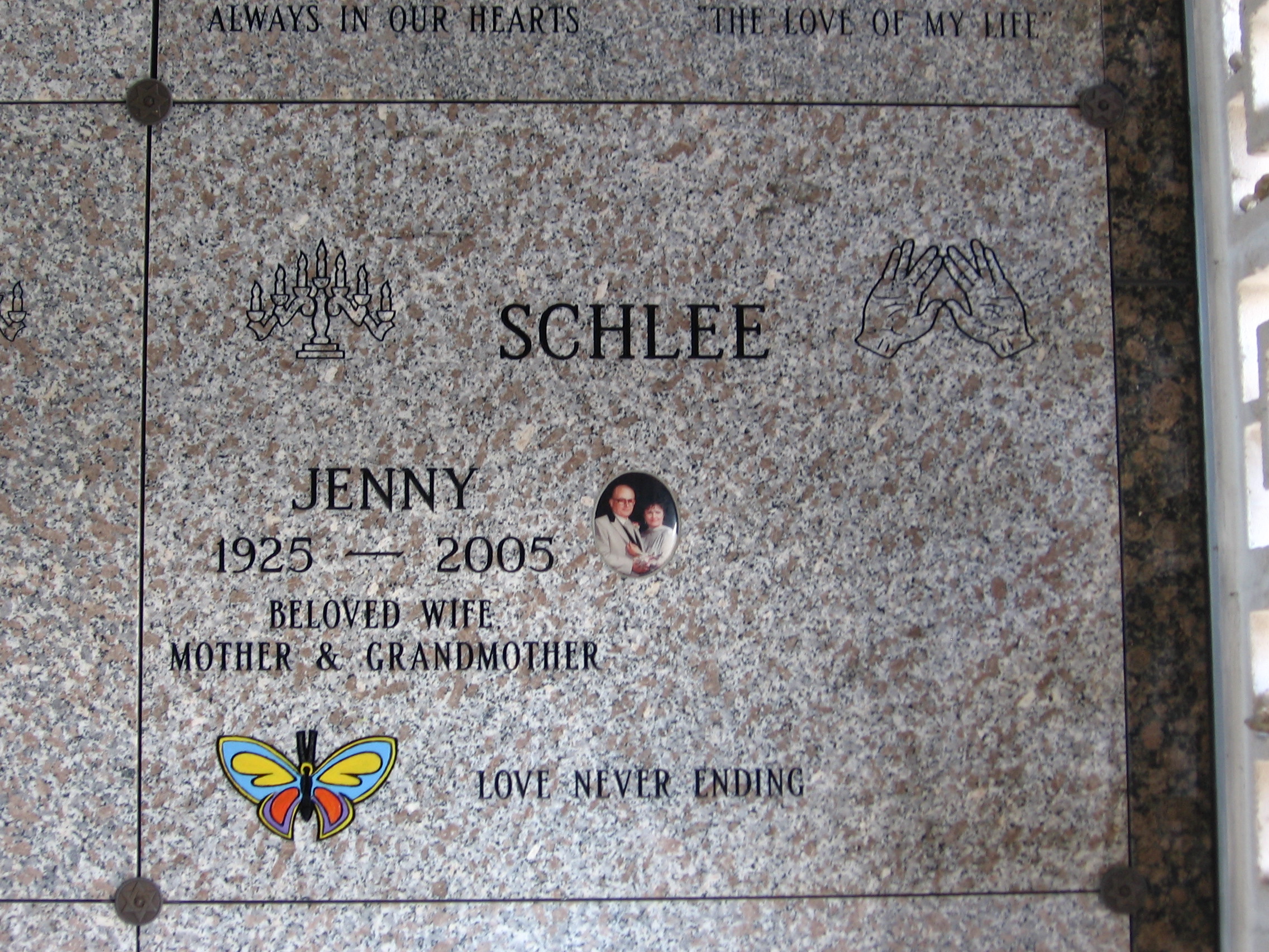 Jenny Schlee