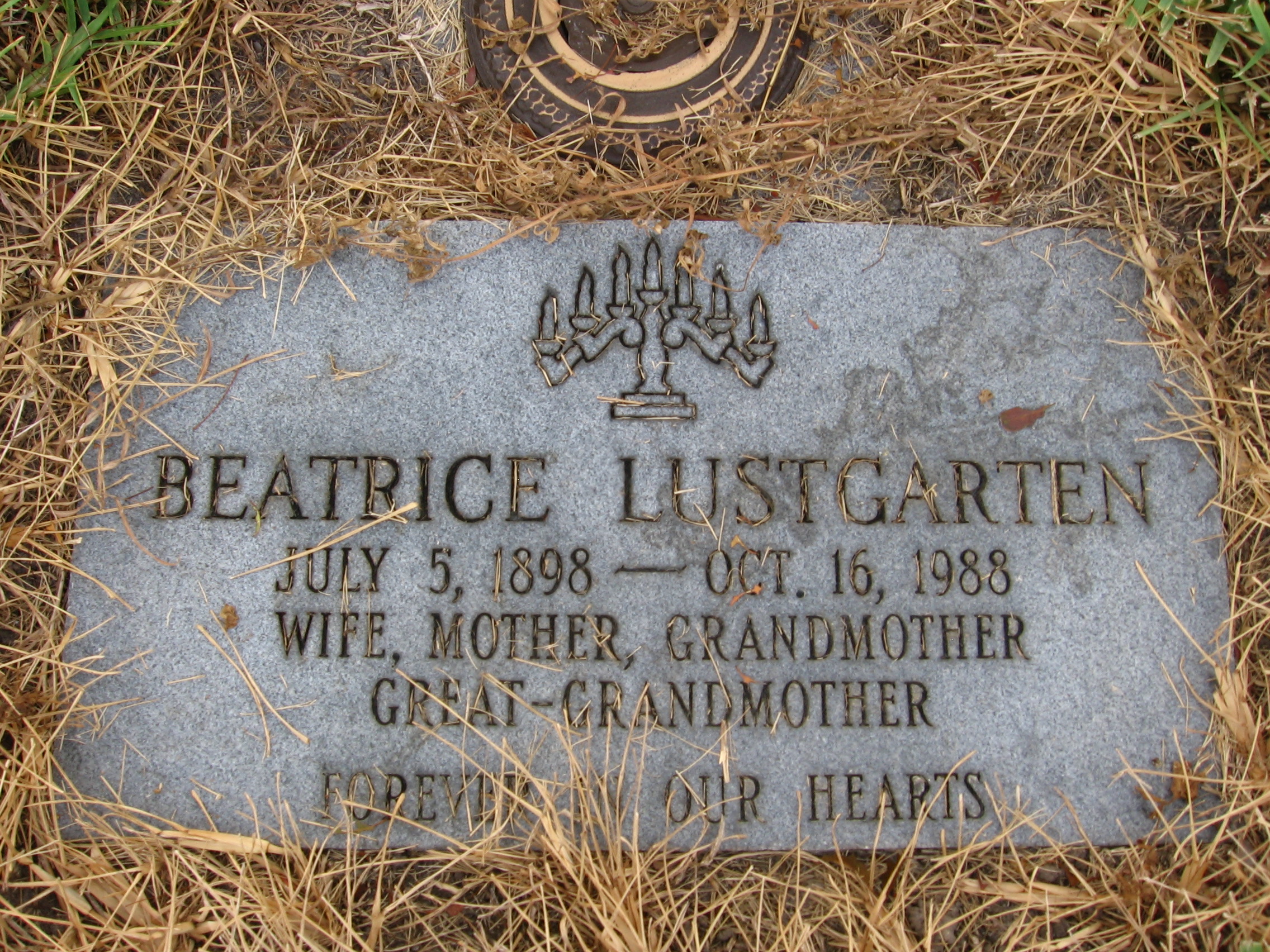 Beatrice Lustgarten