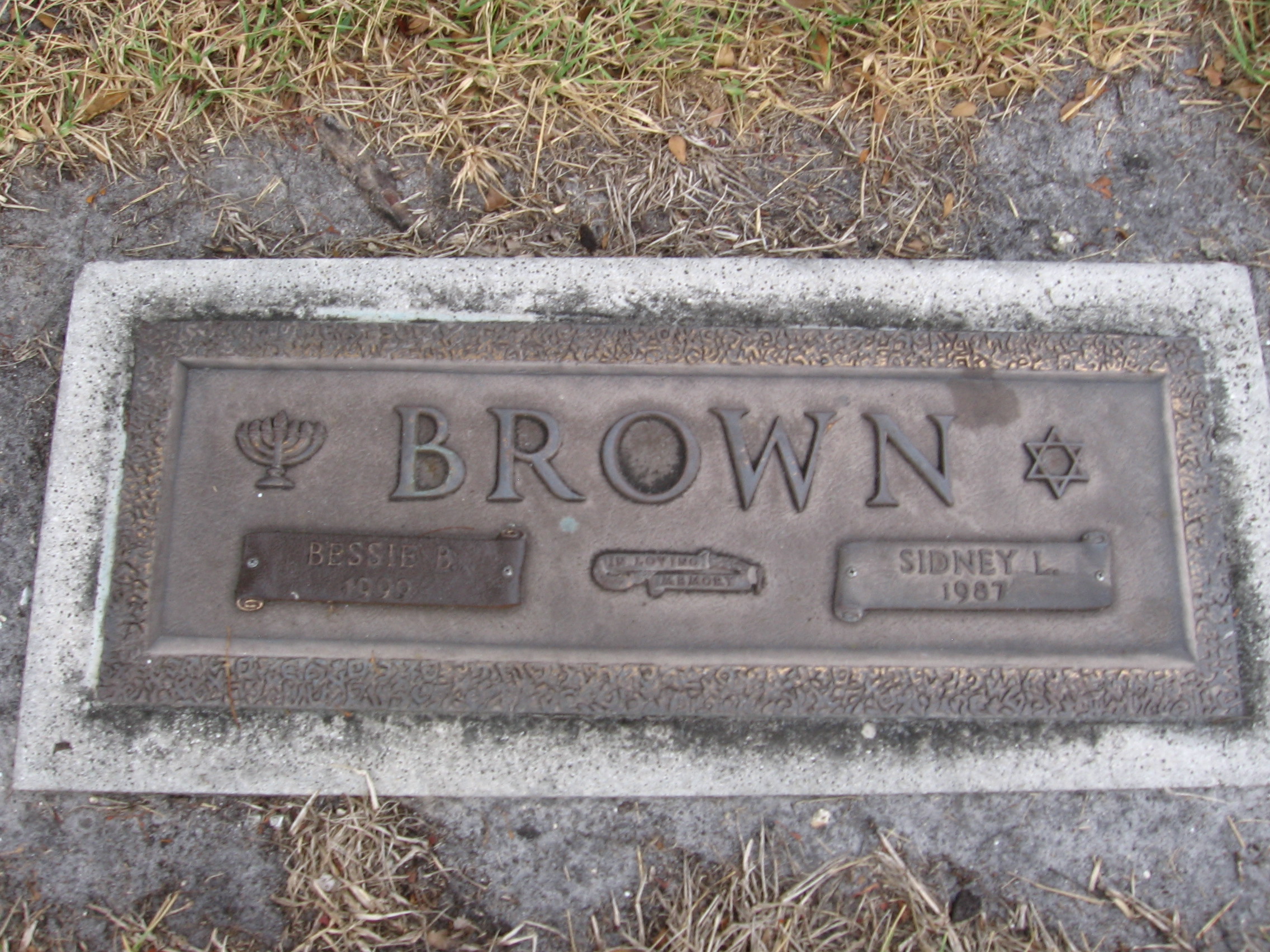 Bessie D Brown