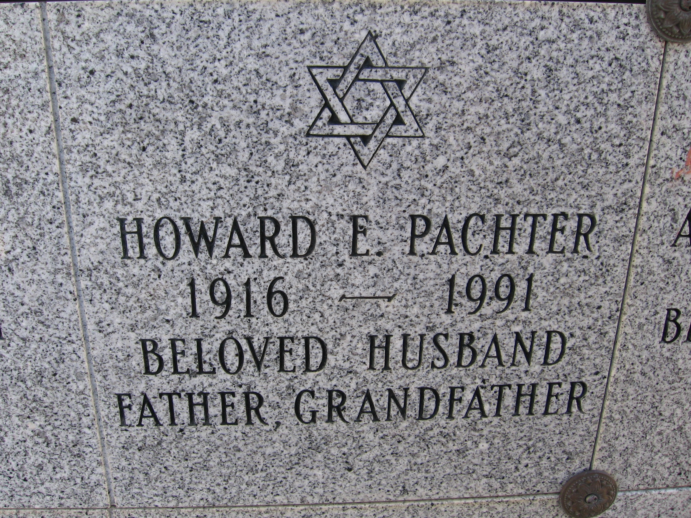 Howard E Pachter