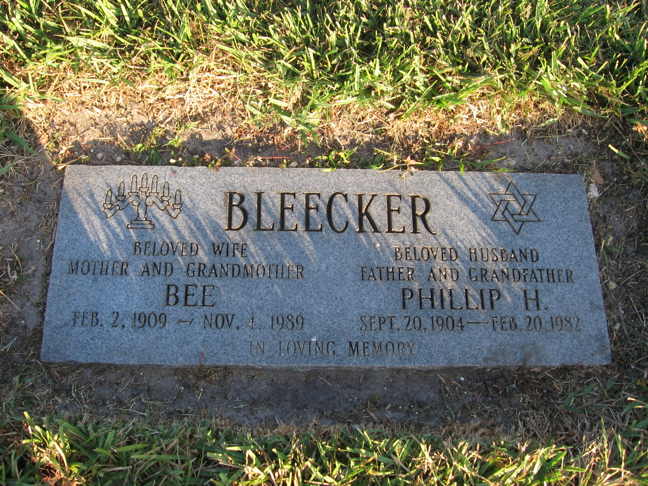Bee Bleecker